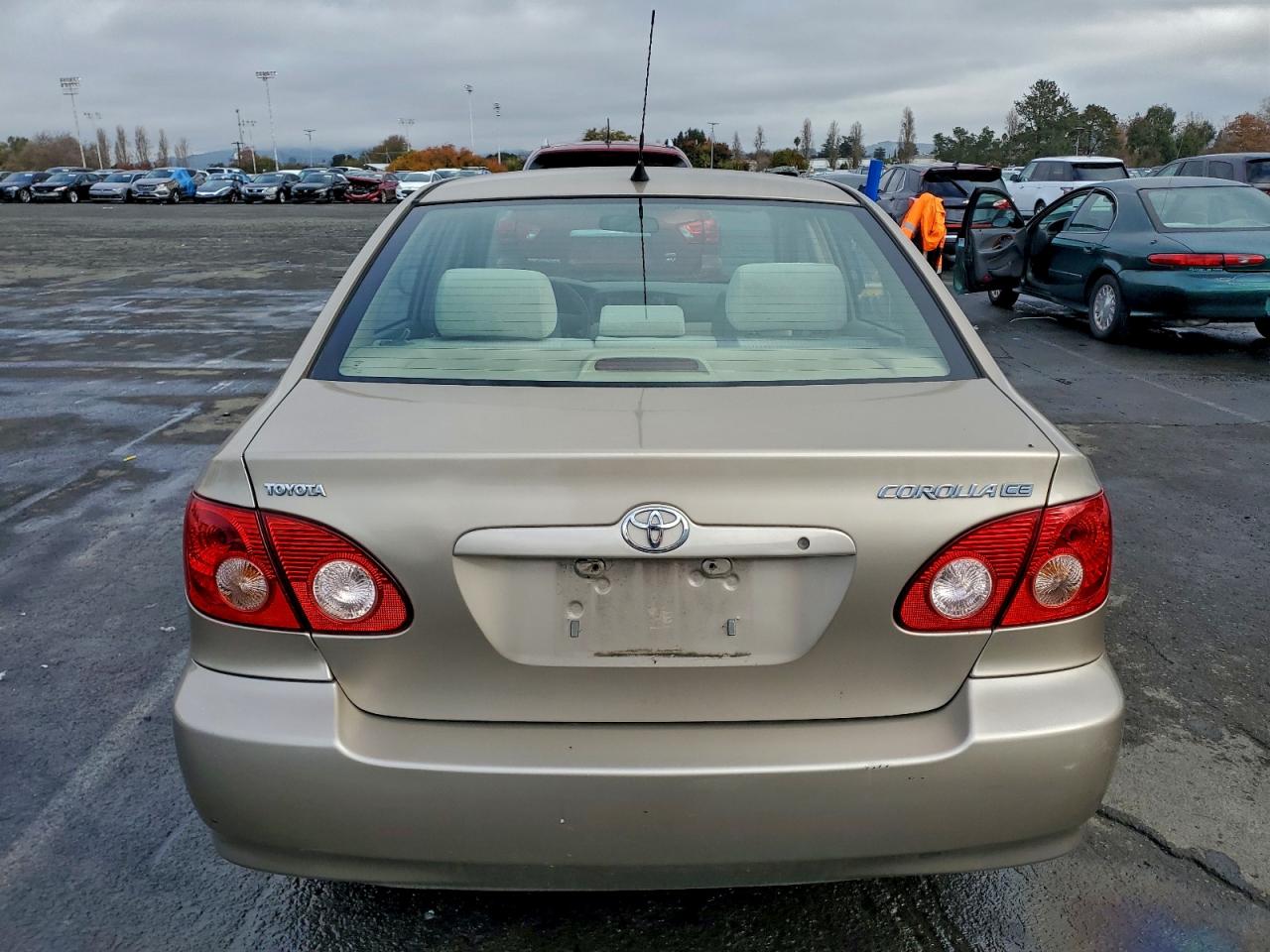 2008 TOYOTA COROLLA CE photo 6