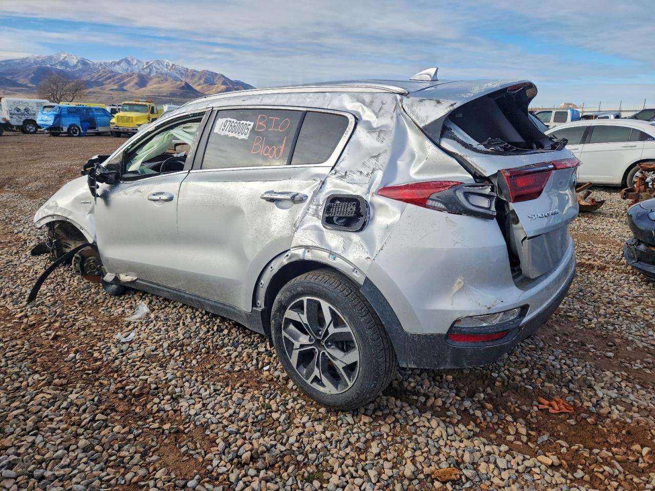 2020 KIA SPORTAGE EX photo 2