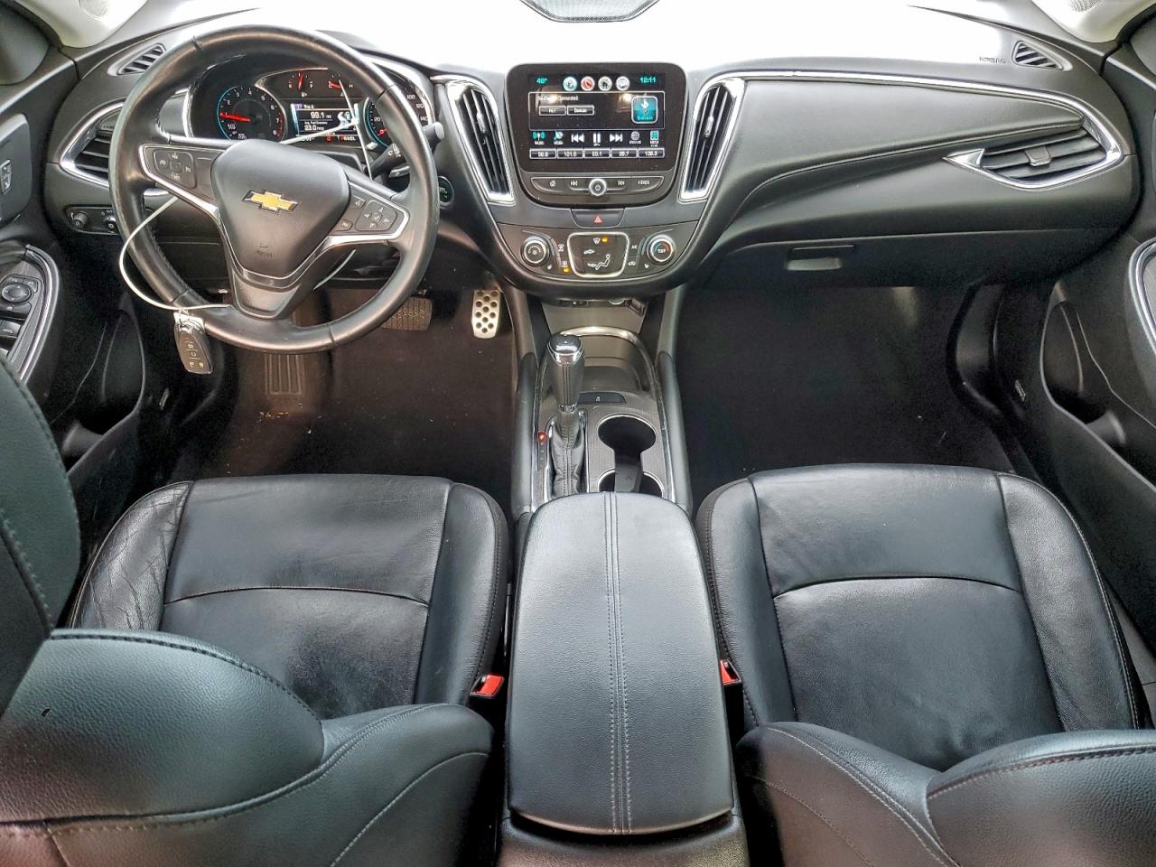 2017 CHEVROLET MALIBU LT photo 8