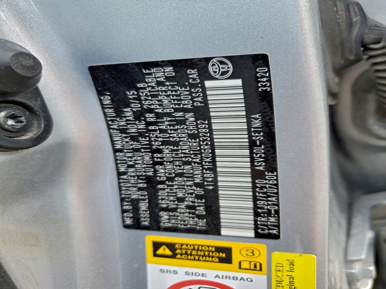 2016 TOYOTA CAMRY LE photo 12