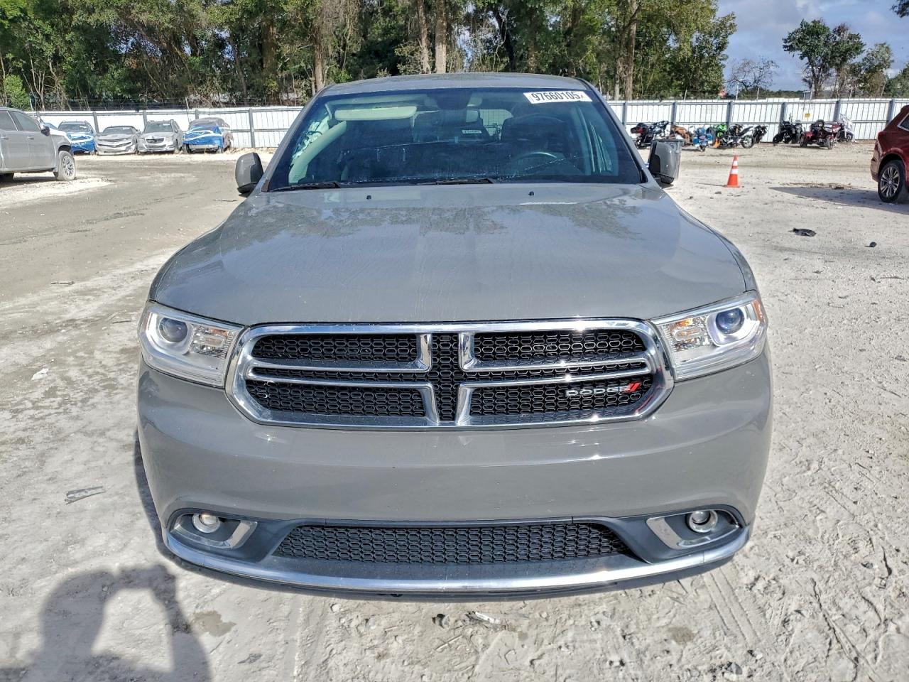 2019 DODGE DURANGO SXT photo 9