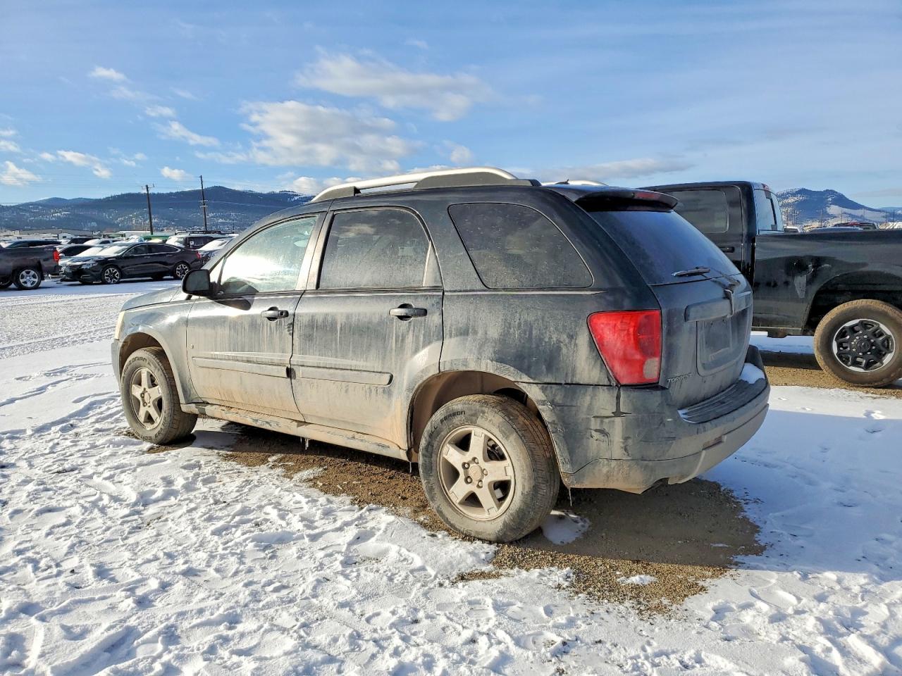 2009 PONTIAC TORRENT photo 2