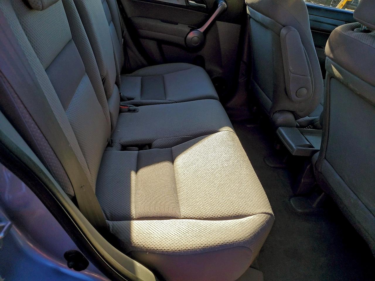 2009 HONDA CR-V LX photo 11