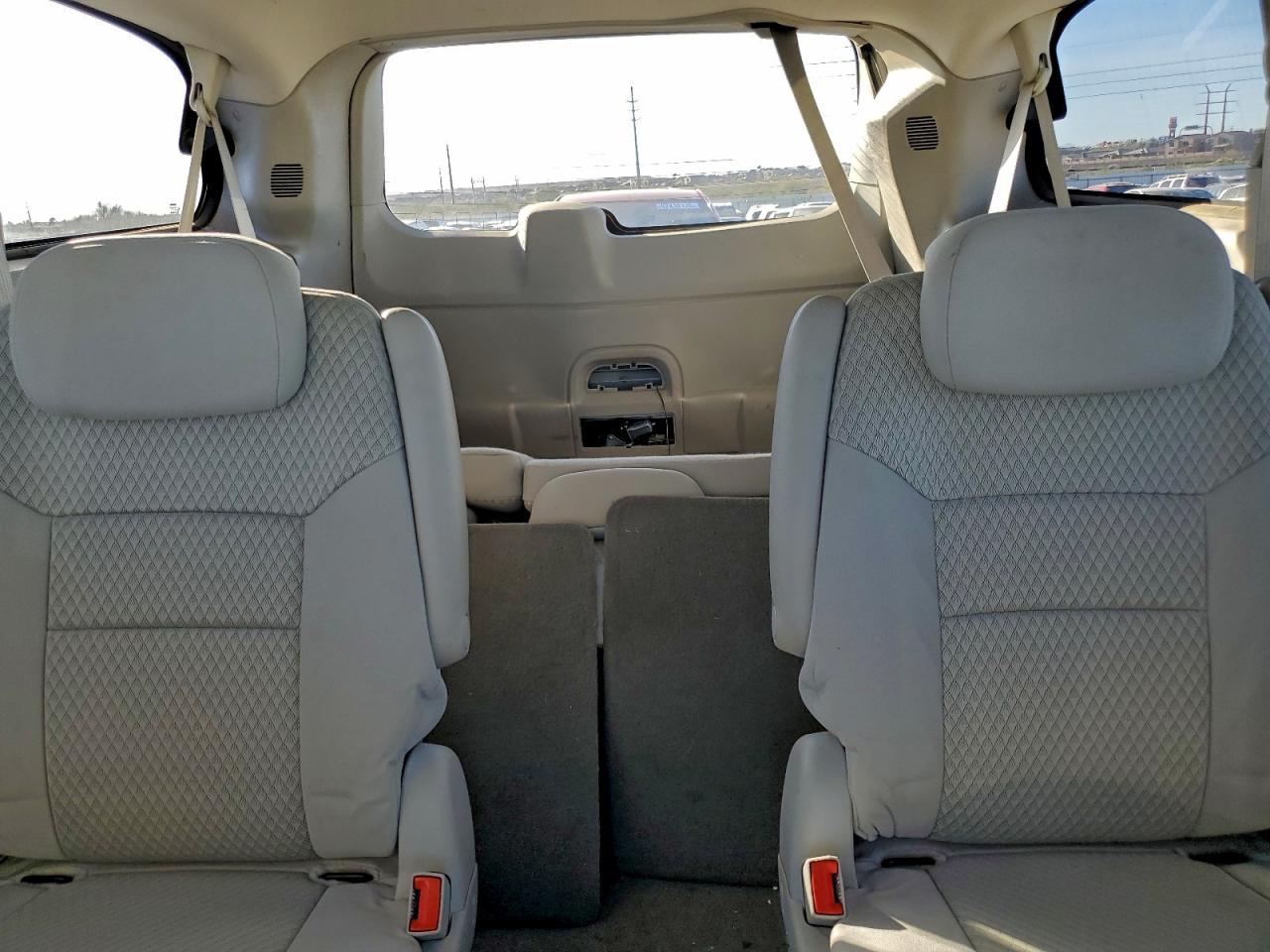 2008 CHRYSLER TOWN & COUNTRY TOURING photo 10