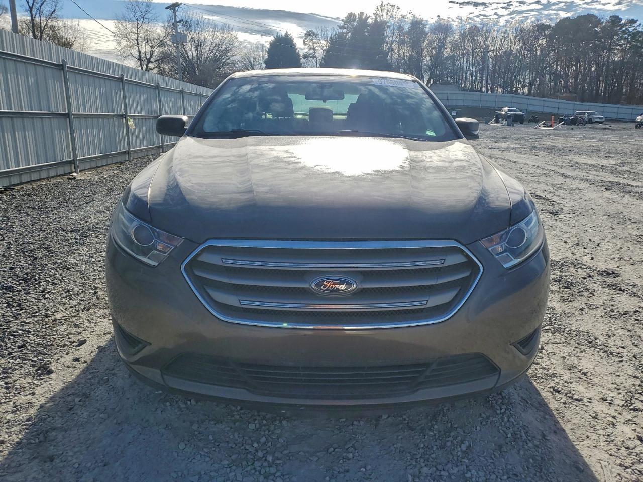 2016 FORD TAURUS SE photo 5
