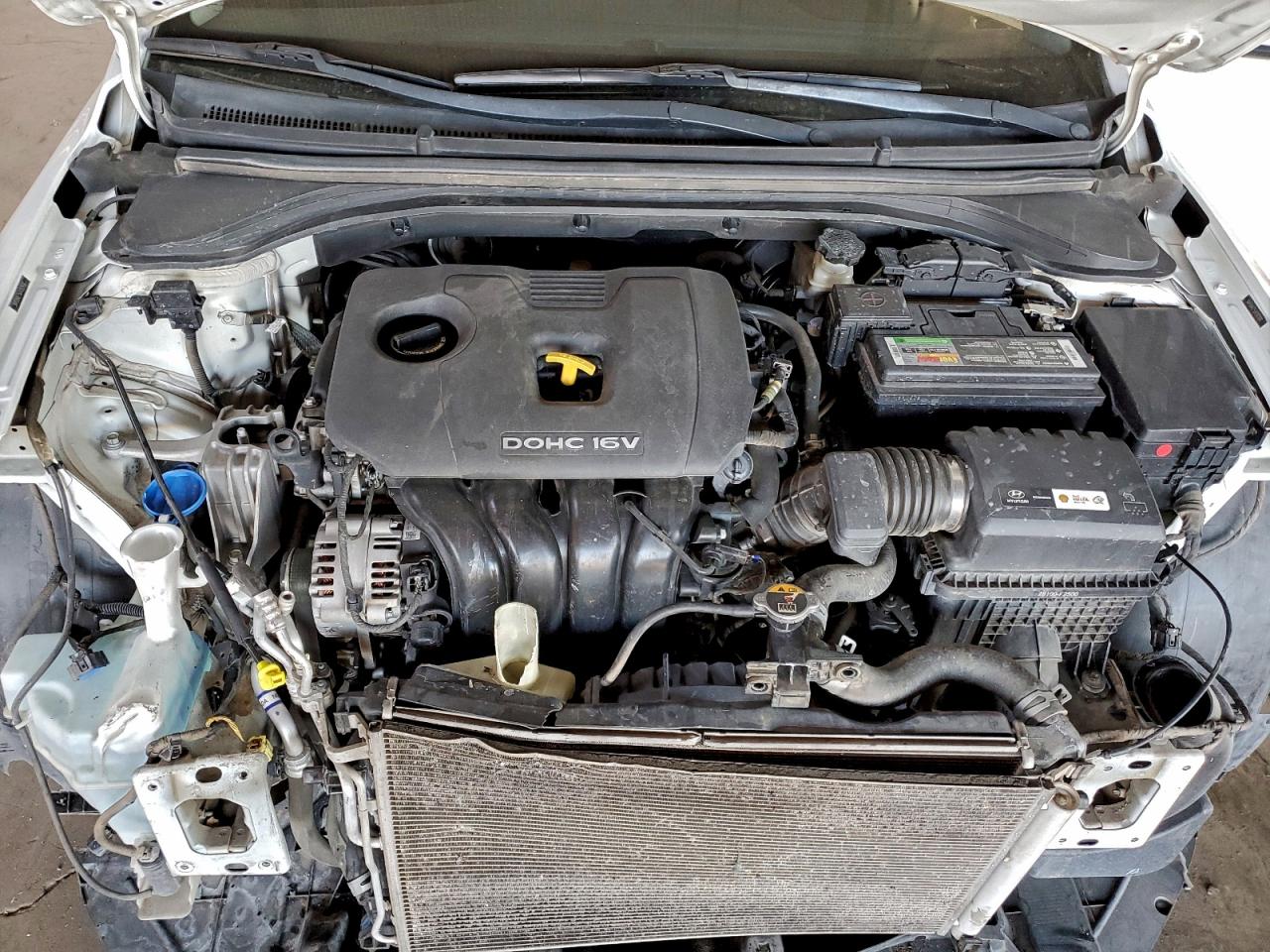 2018 HYUNDAI ELANTRA SEL photo 11