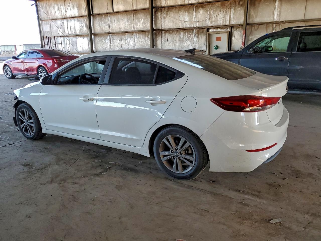 2018 HYUNDAI ELANTRA SEL photo 2