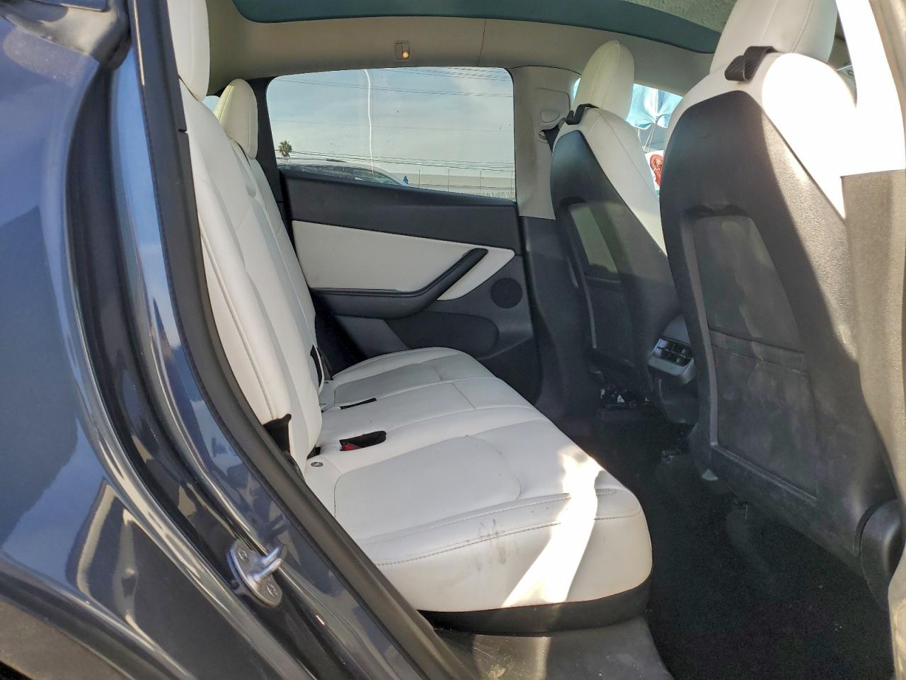 2021 TESLA MODEL Y photo 10