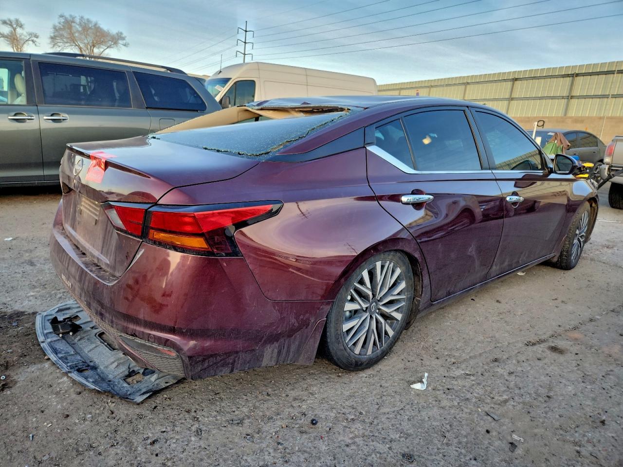 2025 NISSAN ALTIMA SV photo 3