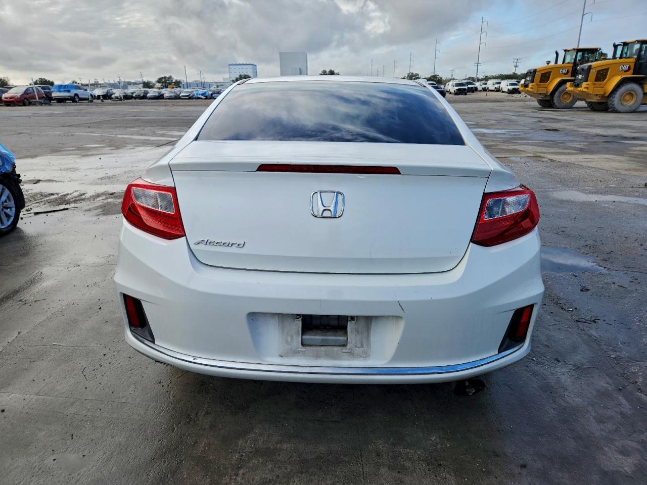 2014 HONDA ACCORD LX-S photo 6