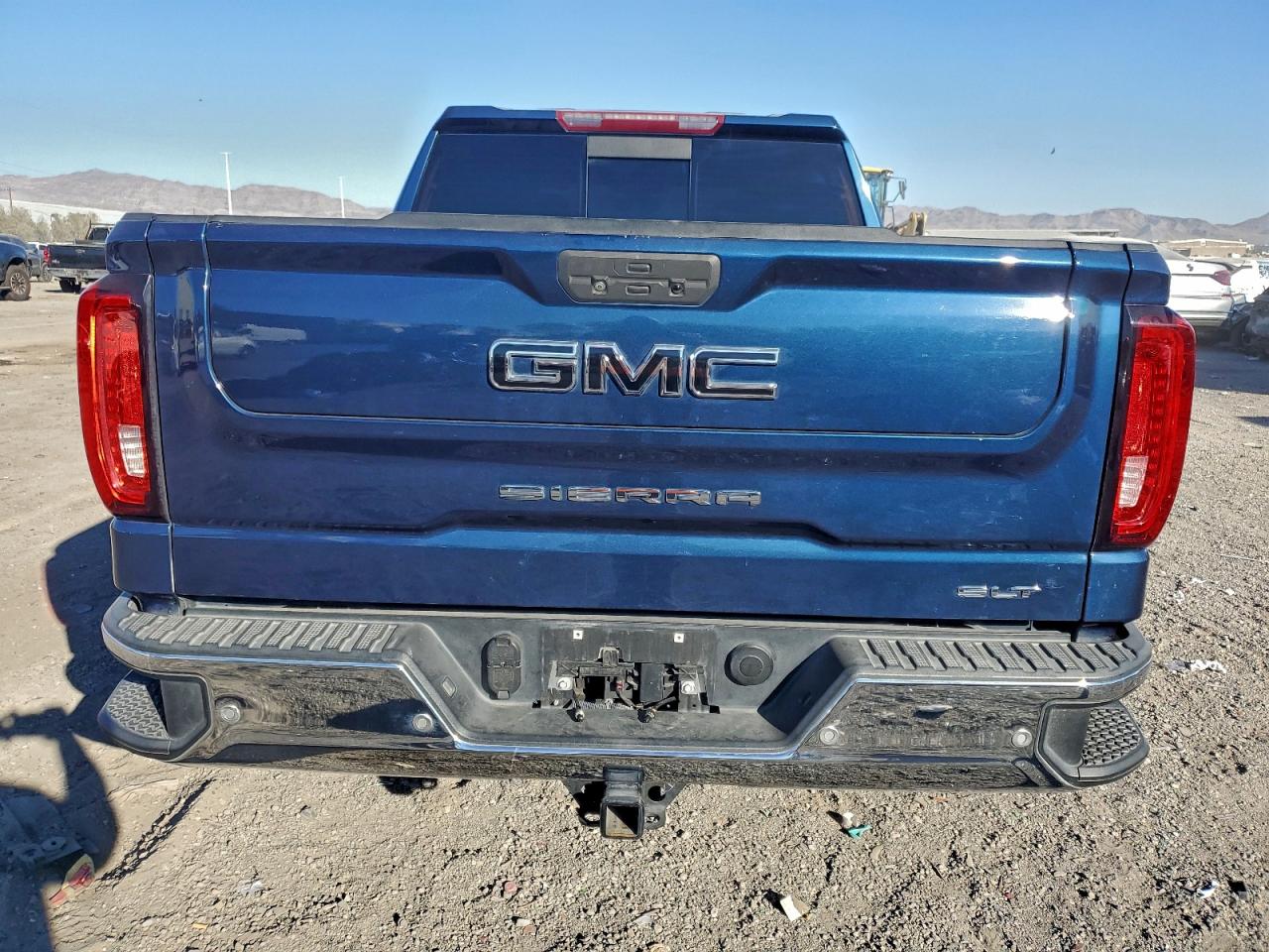 2019 GMC SIERRA C1500 SLT photo 6
