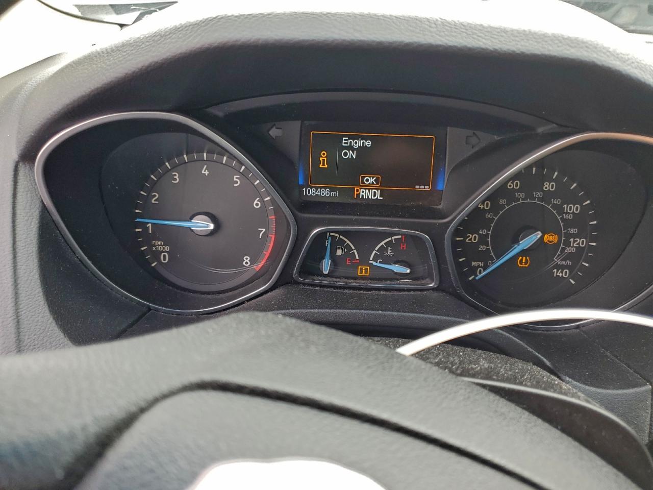 2015 FORD FOCUS SE photo 9