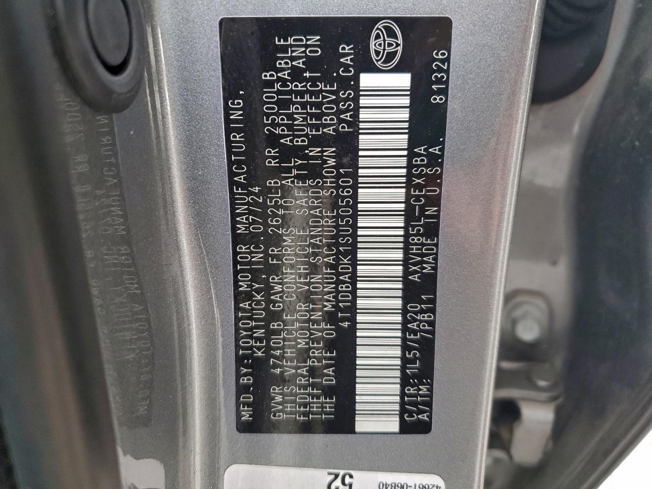 2025 TOYOTA CAMRY XSE photo 13