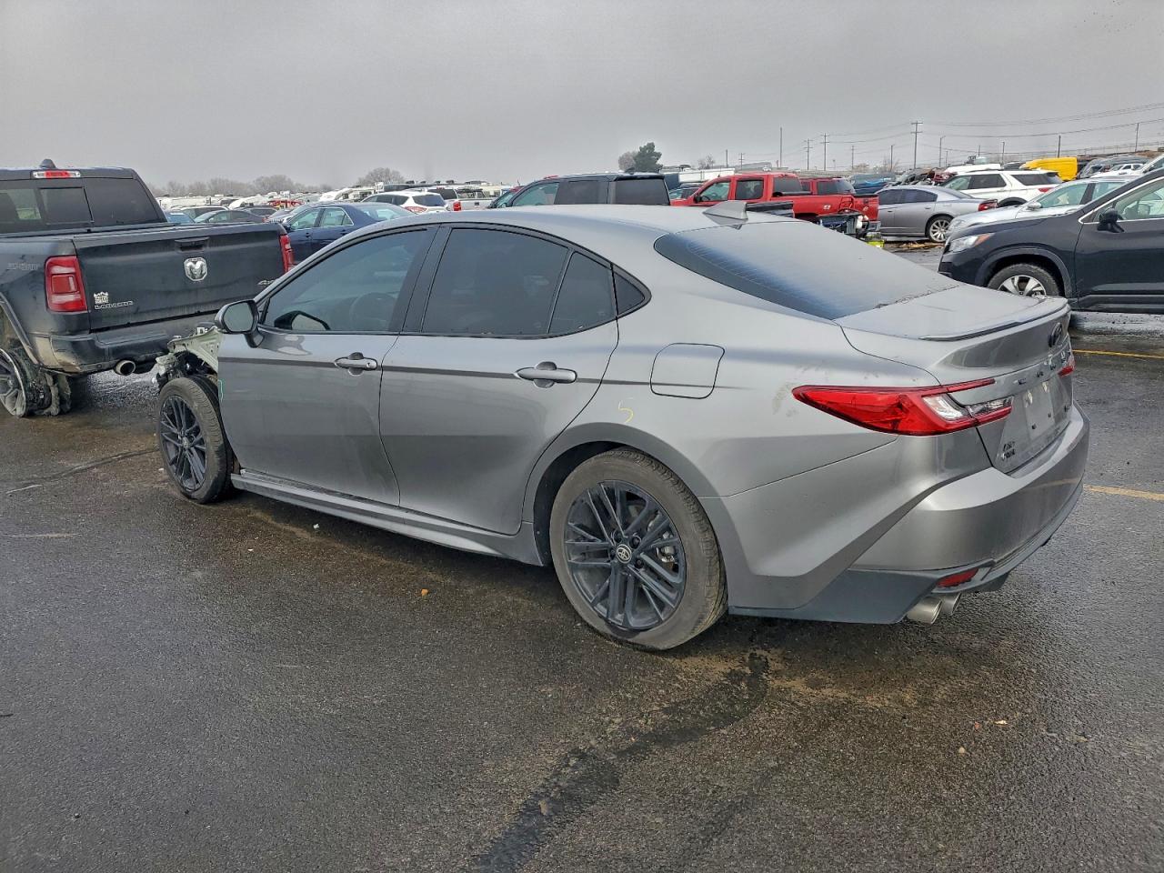 2025 TOYOTA CAMRY XSE photo 2
