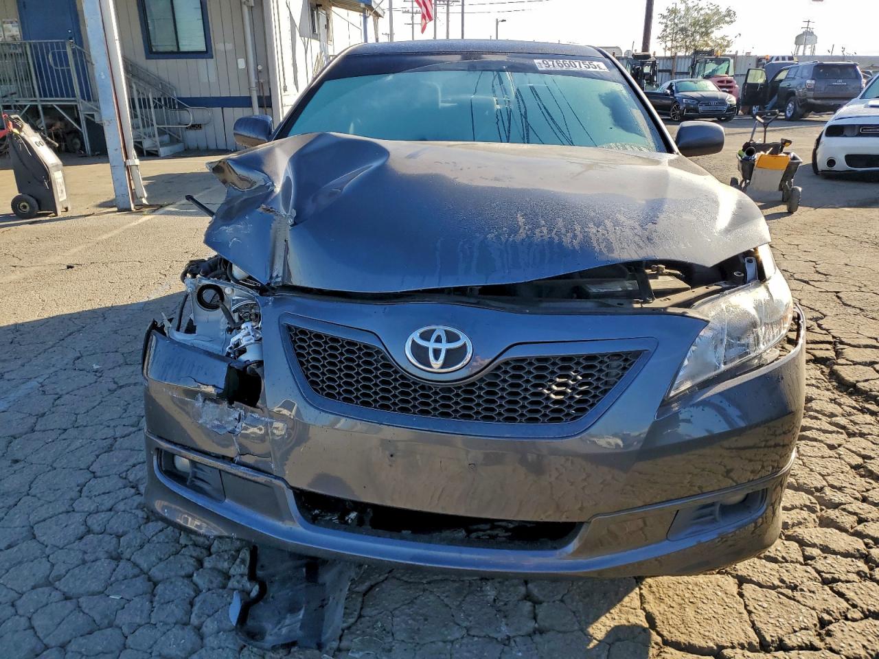 2009 TOYOTA CAMRY BASE photo 17