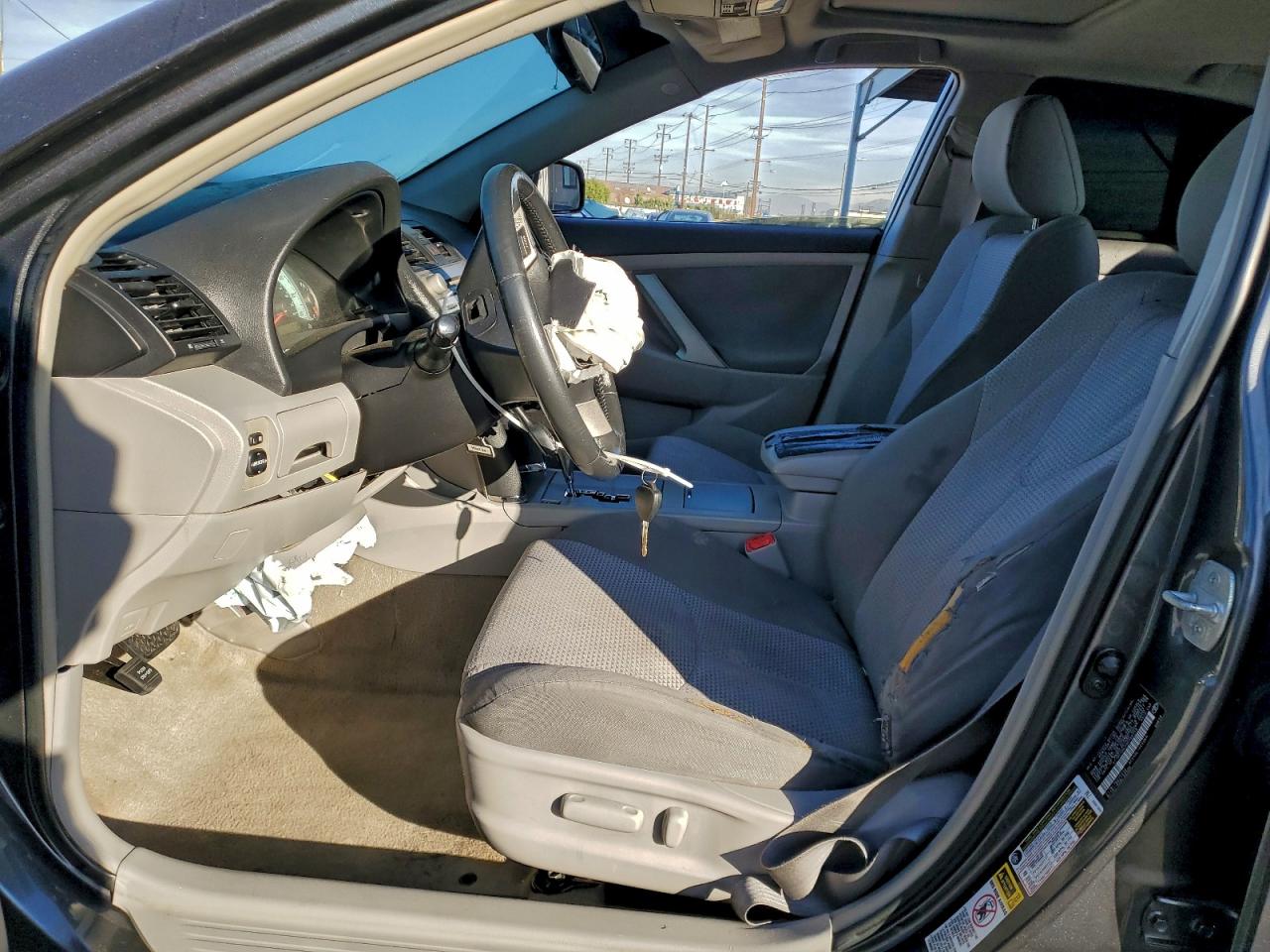 2009 TOYOTA CAMRY BASE photo 25