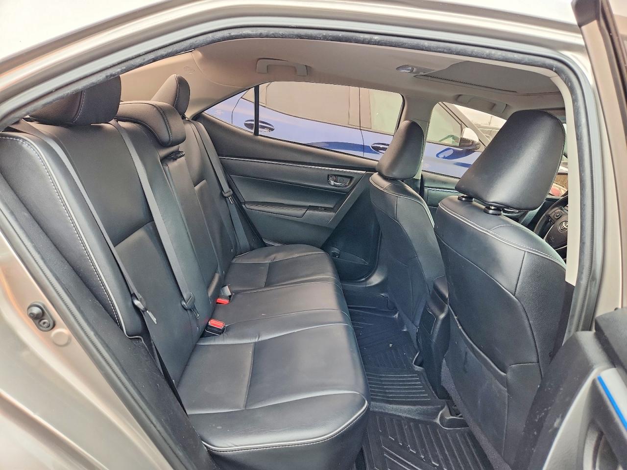 2016 TOYOTA COROLLA LE PREMIUM photo 28