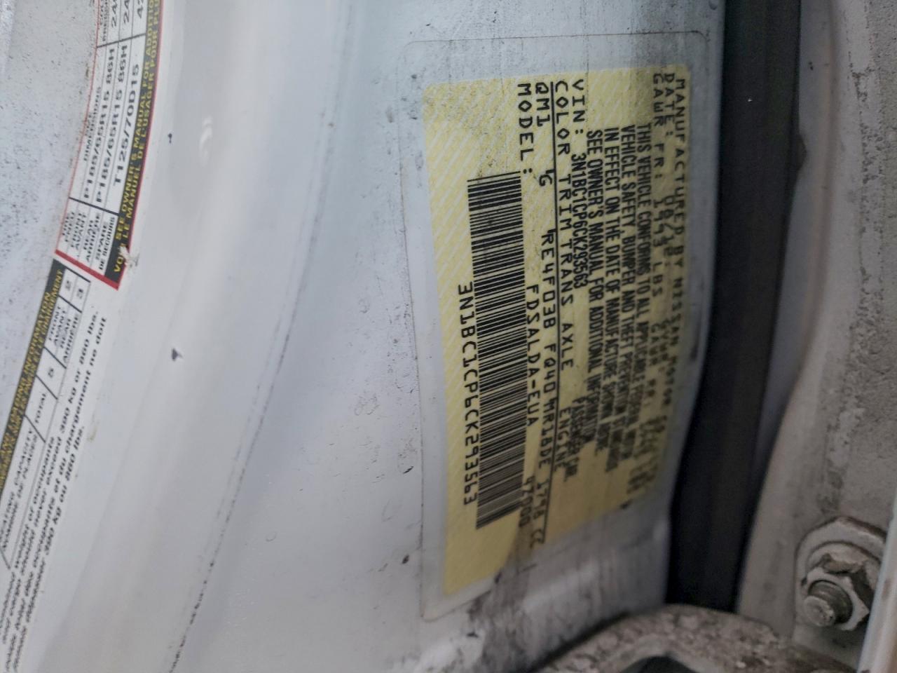 2012 NISSAN VERSA S photo 34