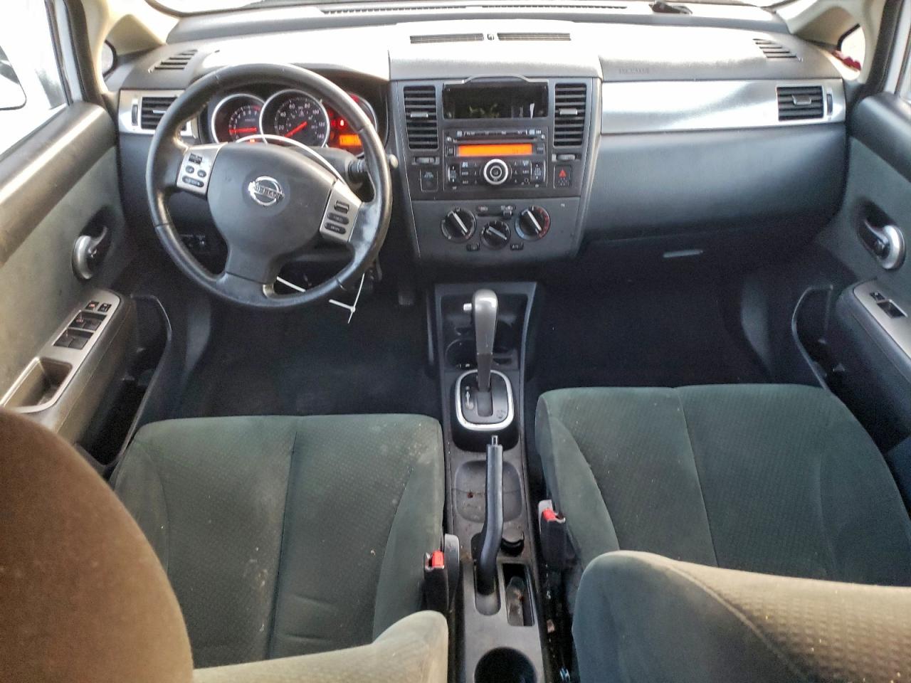 2012 NISSAN VERSA S photo 22