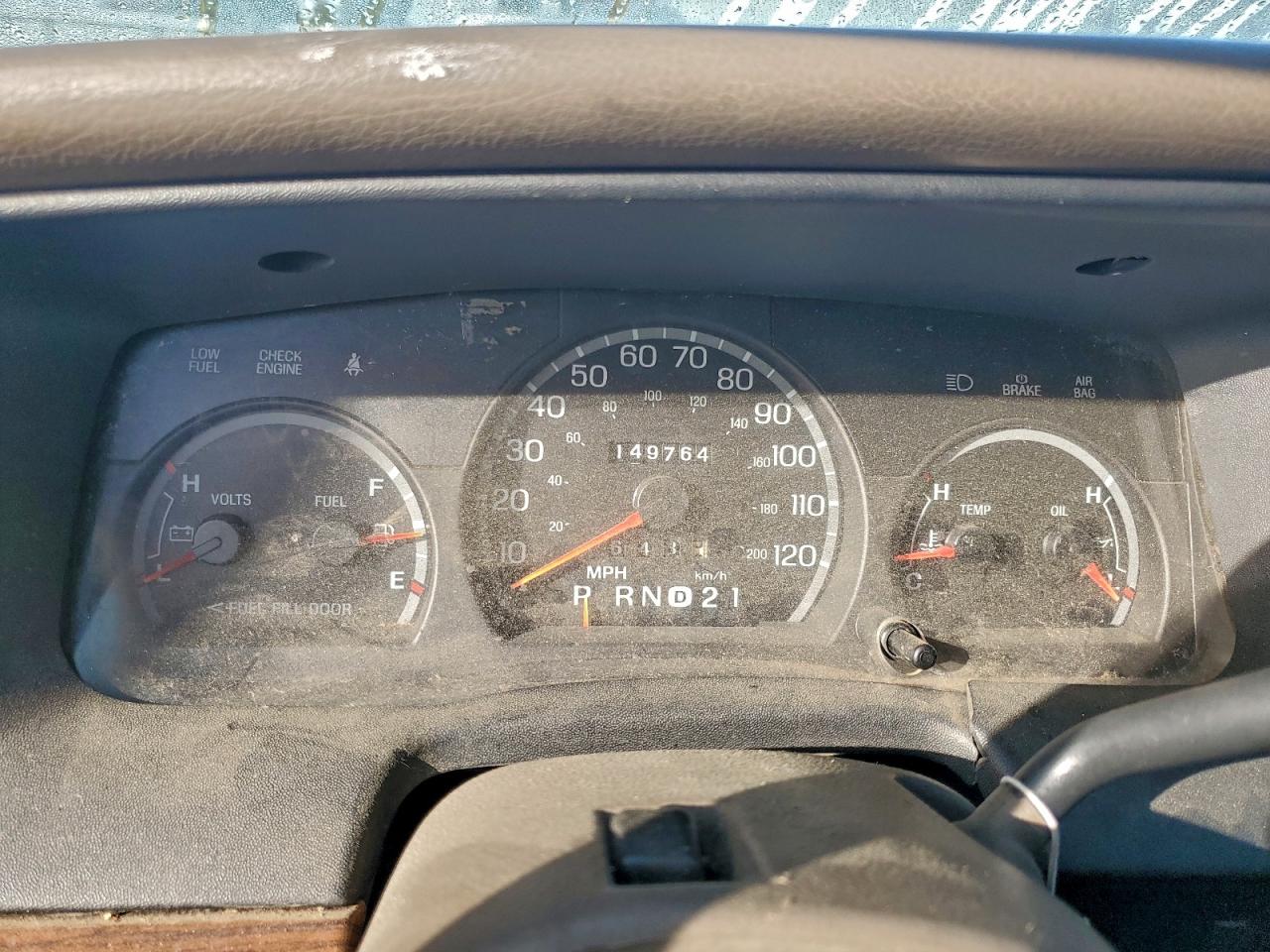 2001 FORD CROWN VICTORIA LX photo 9
