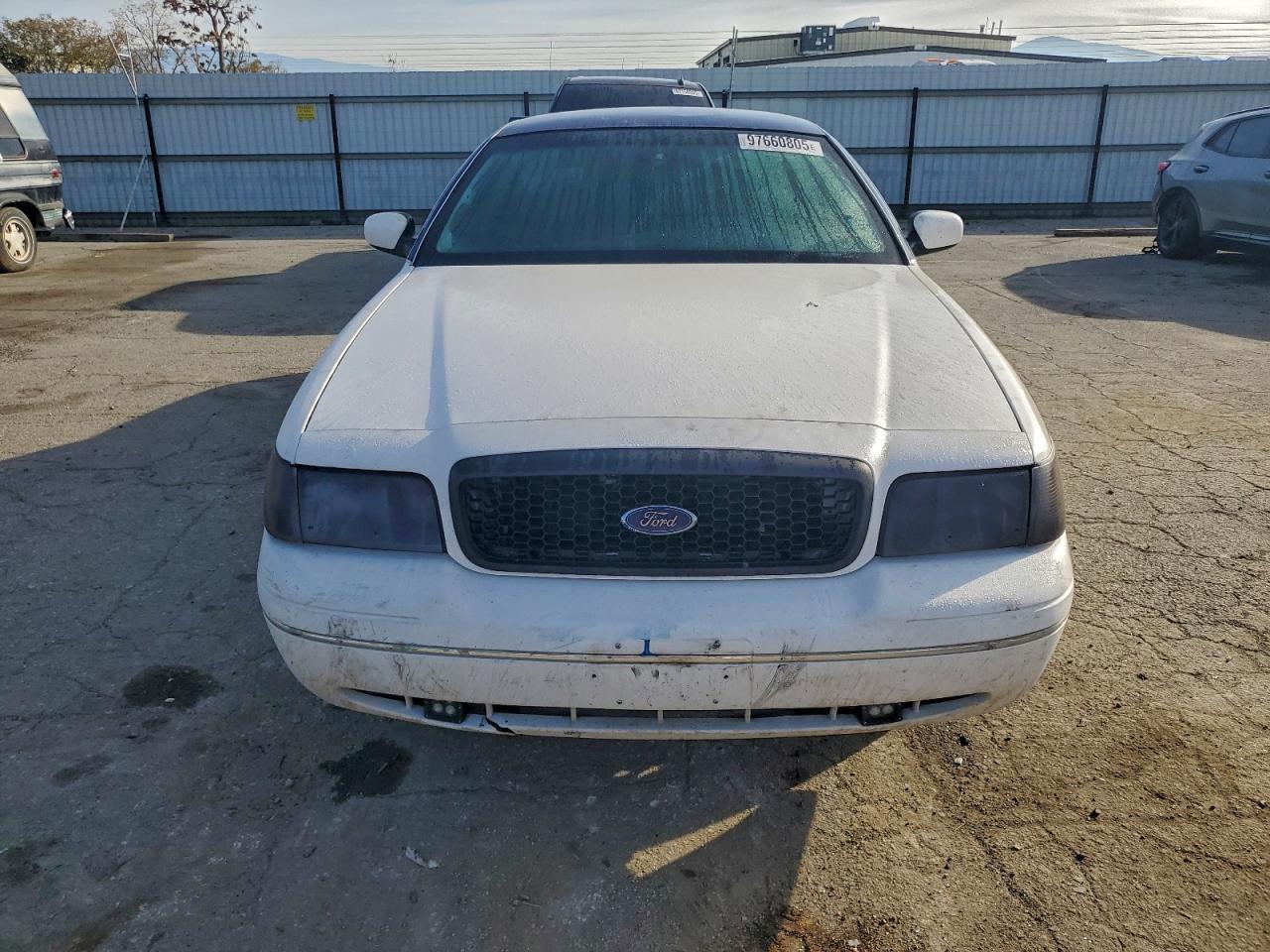 2001 FORD CROWN VICTORIA LX photo 5