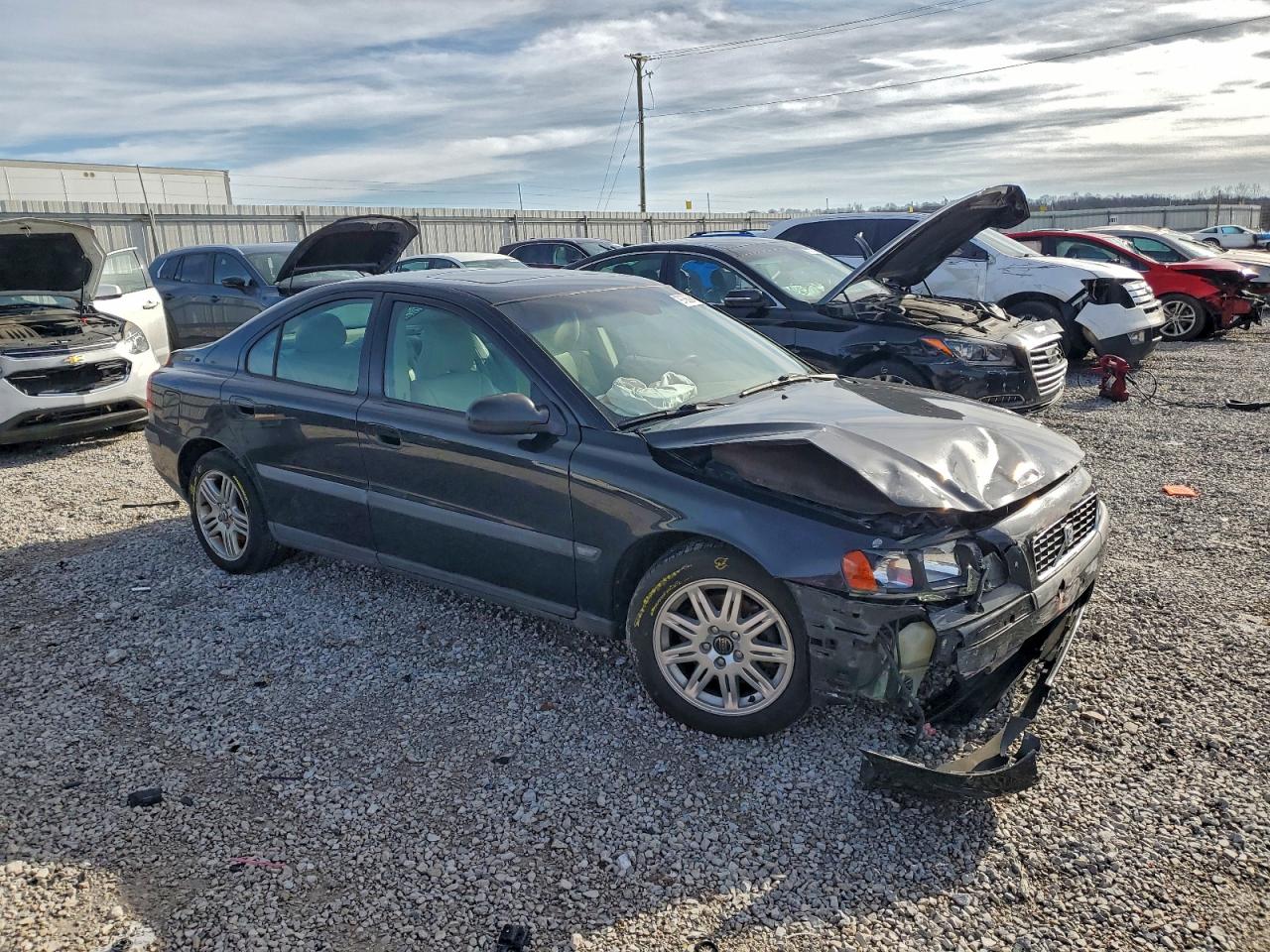 2003 VOLVO S60 2.4T photo 4