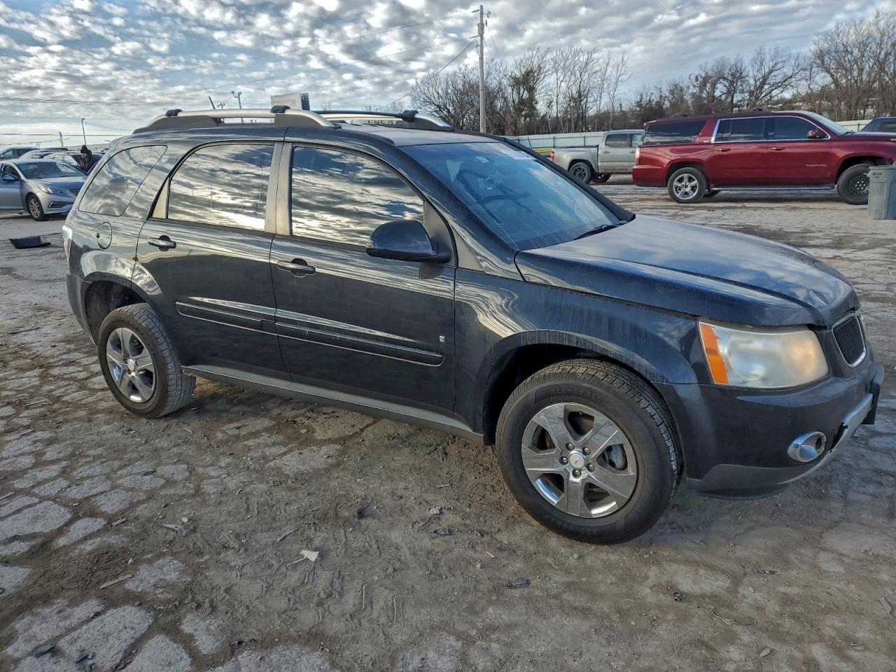 2008 PONTIAC TORRENT photo 4