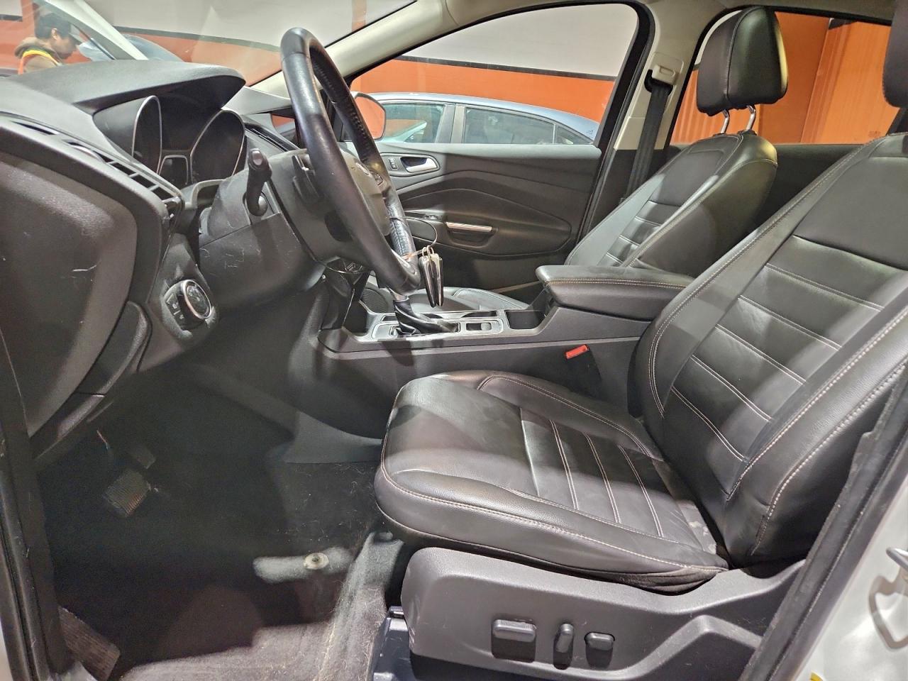 2017 FORD ESCAPE TITANIUM photo 7