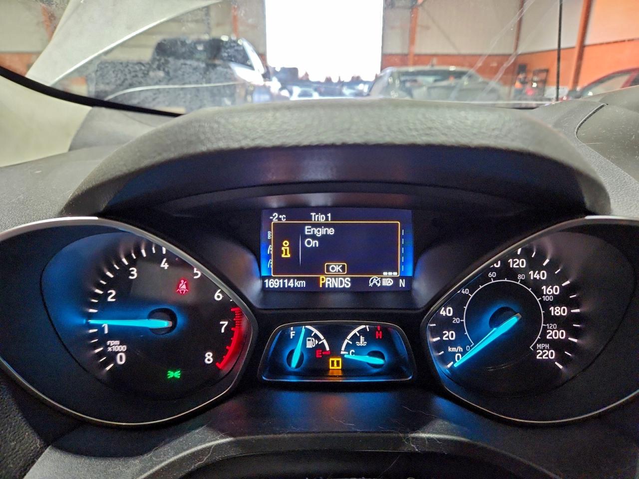 2017 FORD ESCAPE TITANIUM photo 9