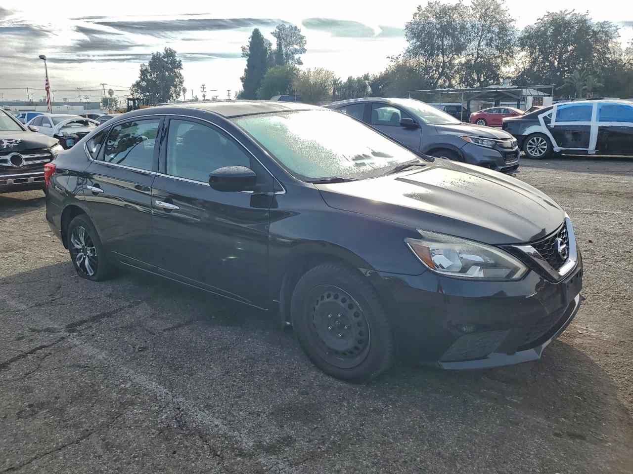 2016 NISSAN SENTRA S photo 4