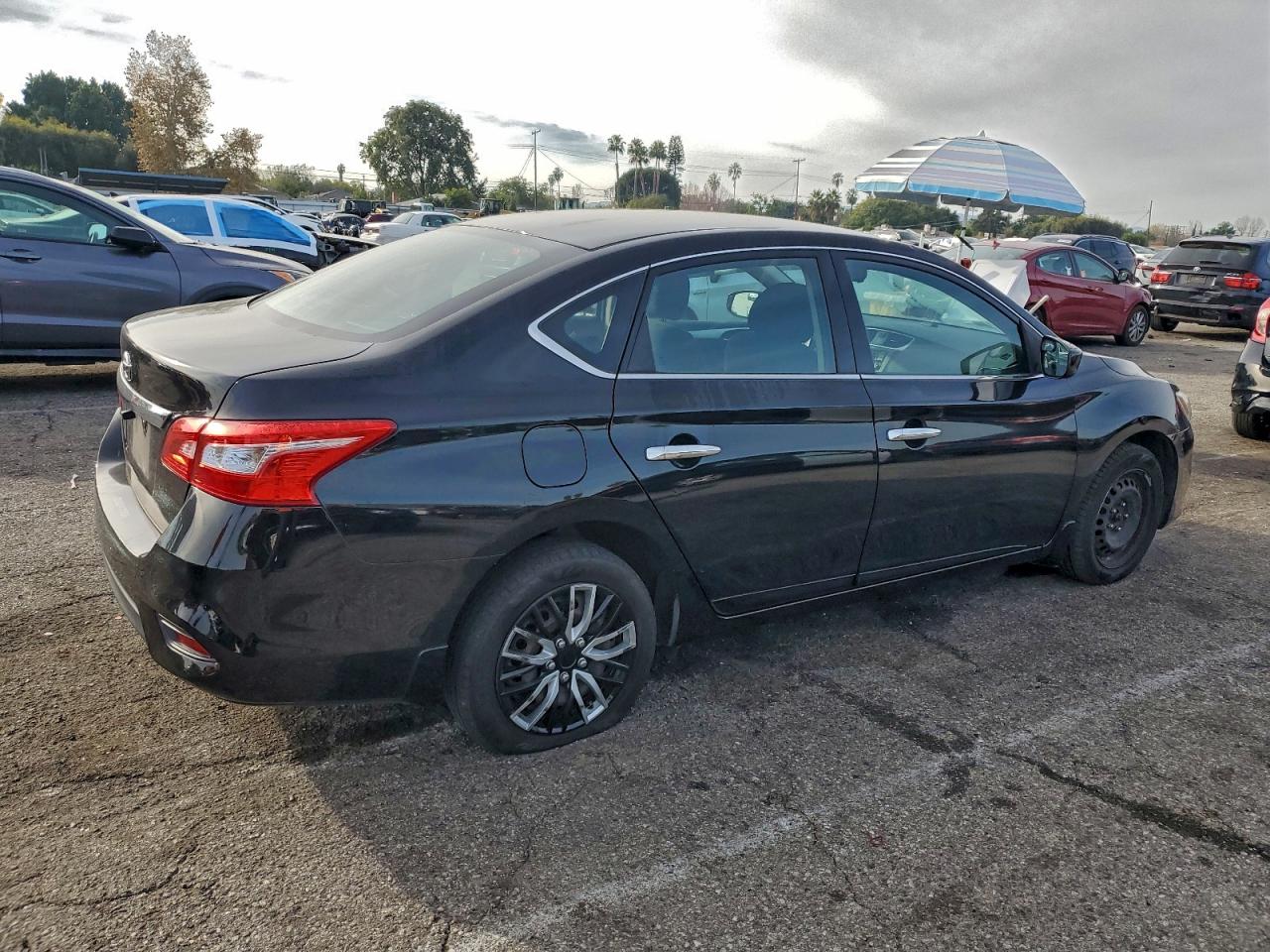 2016 NISSAN SENTRA S photo 3