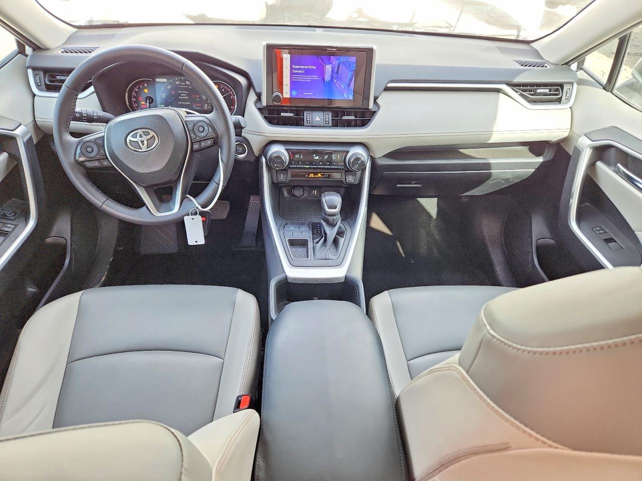 2024 TOYOTA RAV4 XLE PREMIUM photo 8