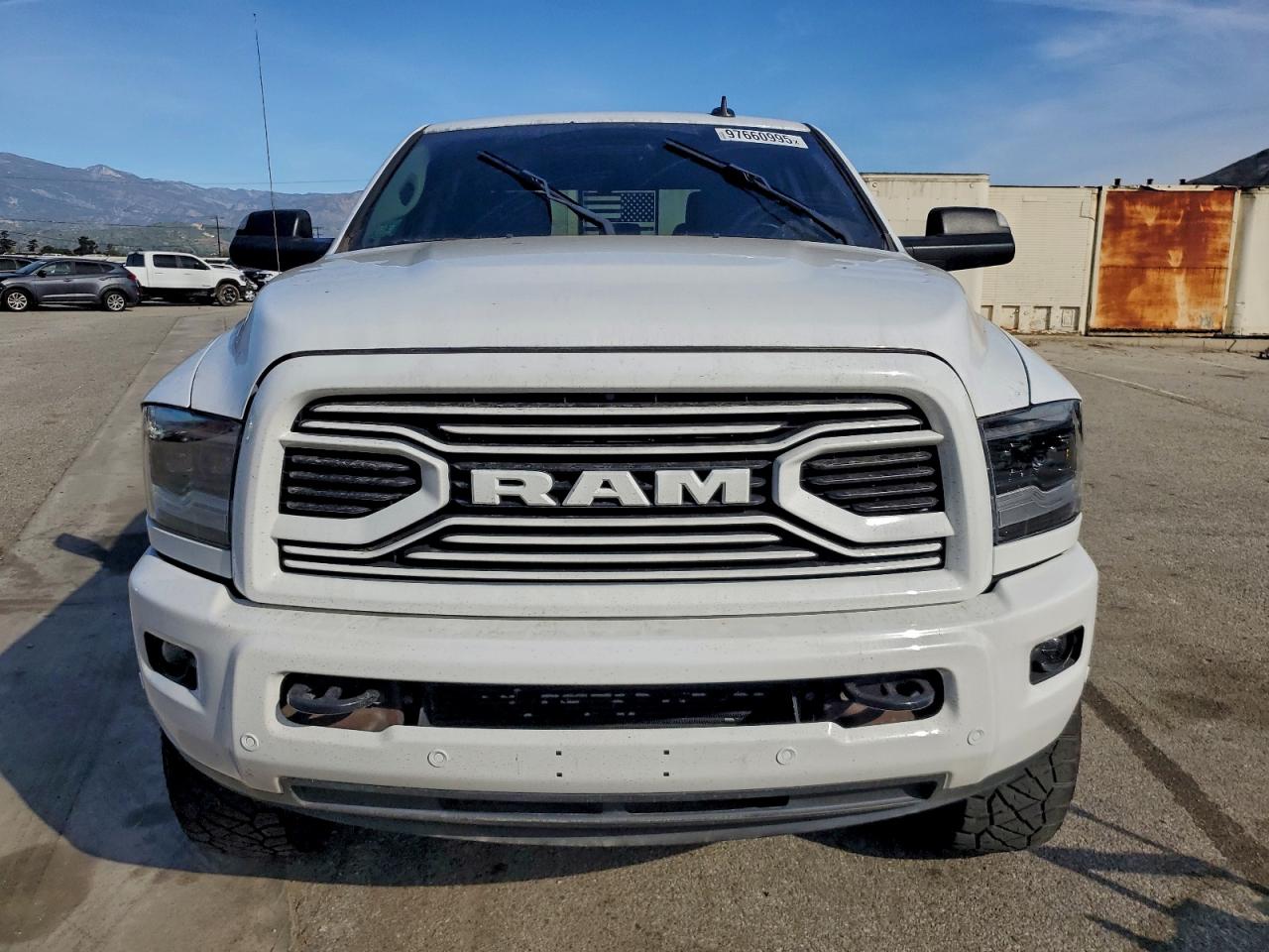 2018 RAM 2500 LARAMIE photo 5