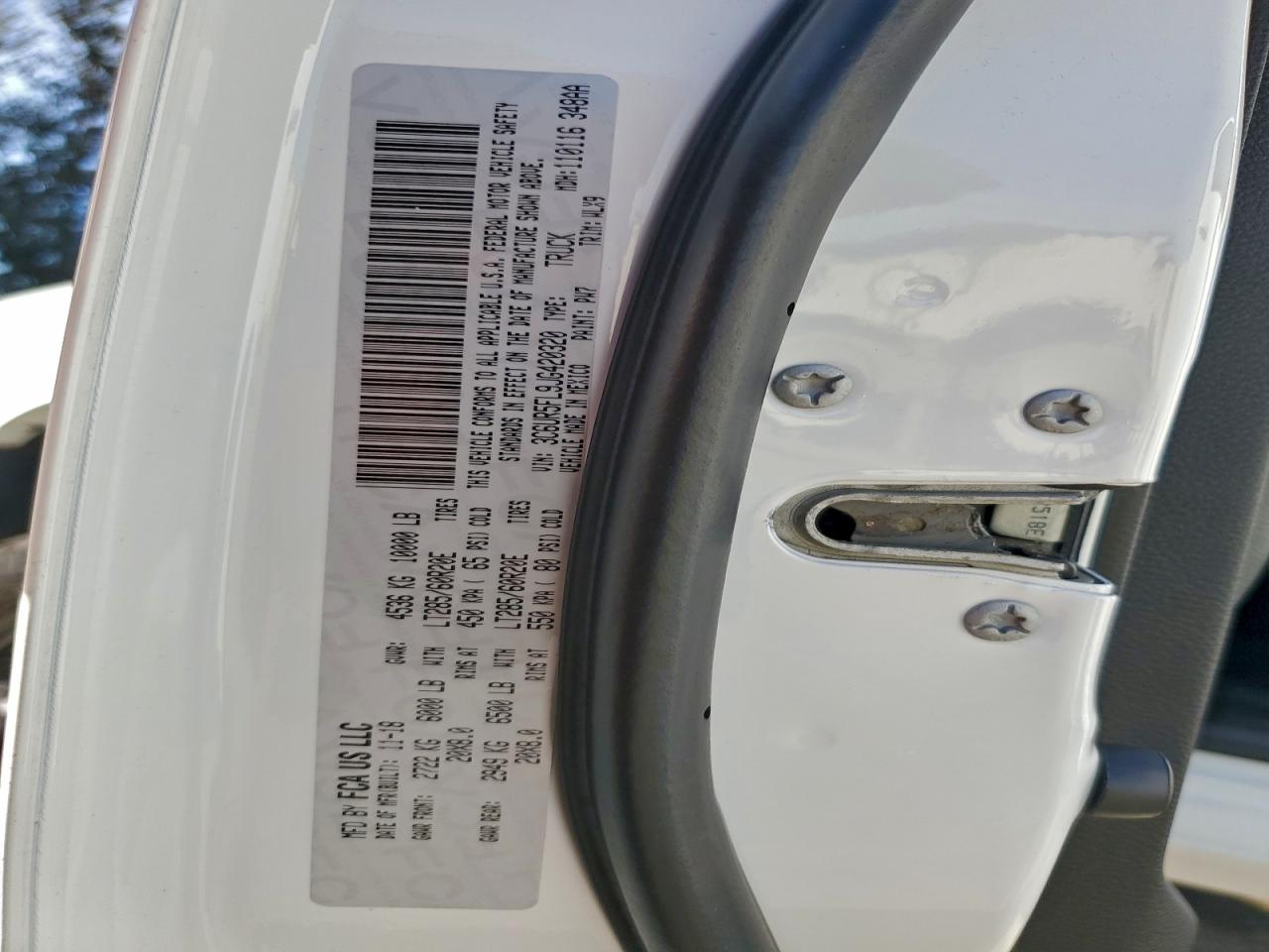 2018 RAM 2500 LARAMIE photo 12