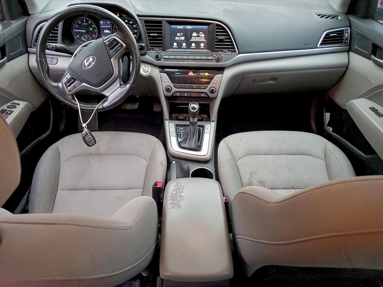 2018 HYUNDAI ELANTRA SEL photo 8