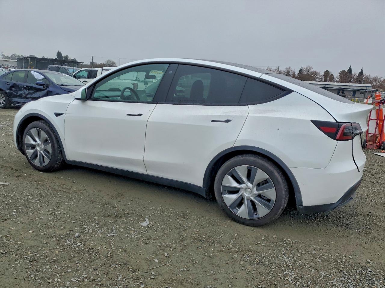2021 TESLA MODEL Y photo 2