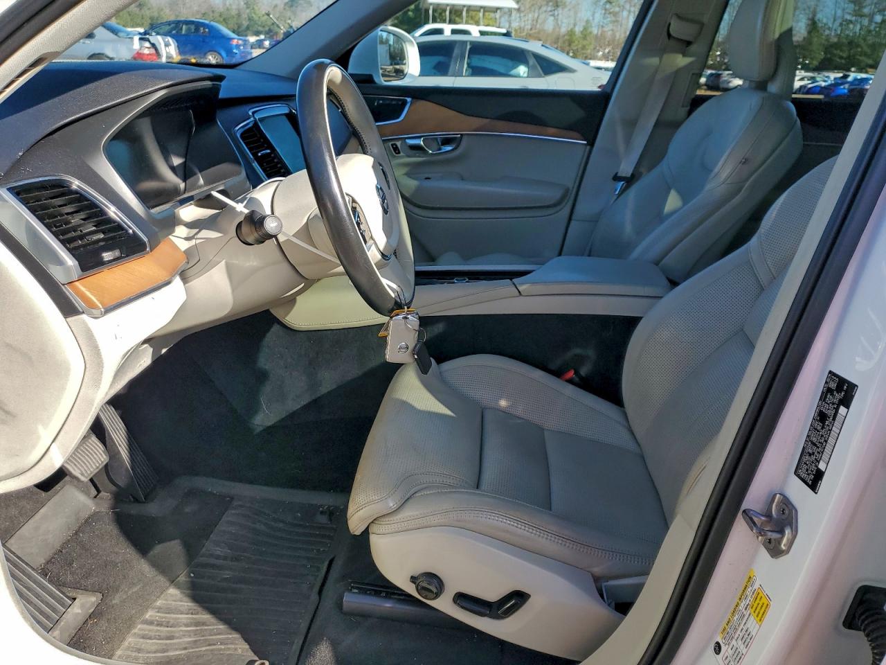 2018 VOLVO XC90 T6 photo 7