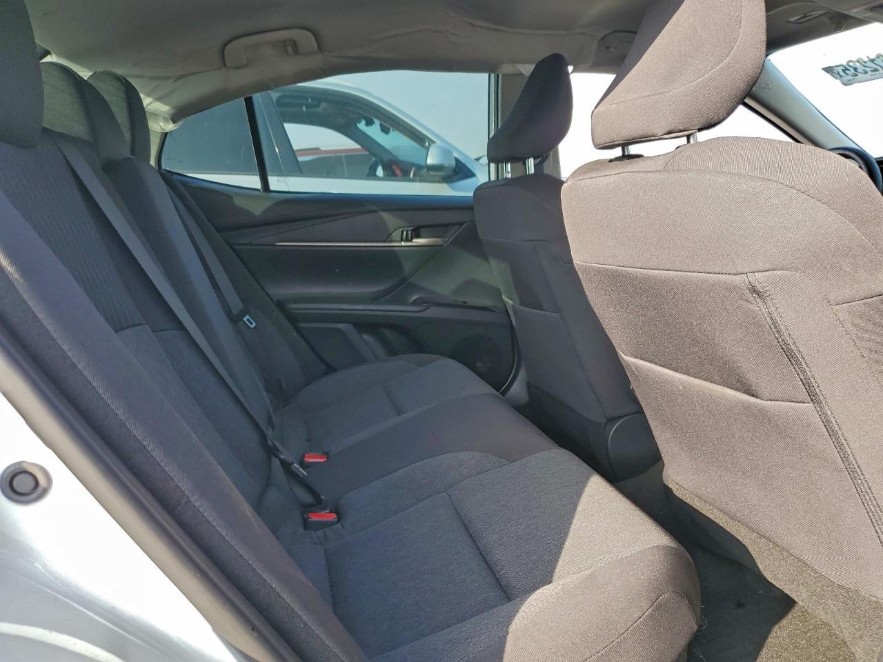 2025 TOYOTA CAMRY XSE photo 19