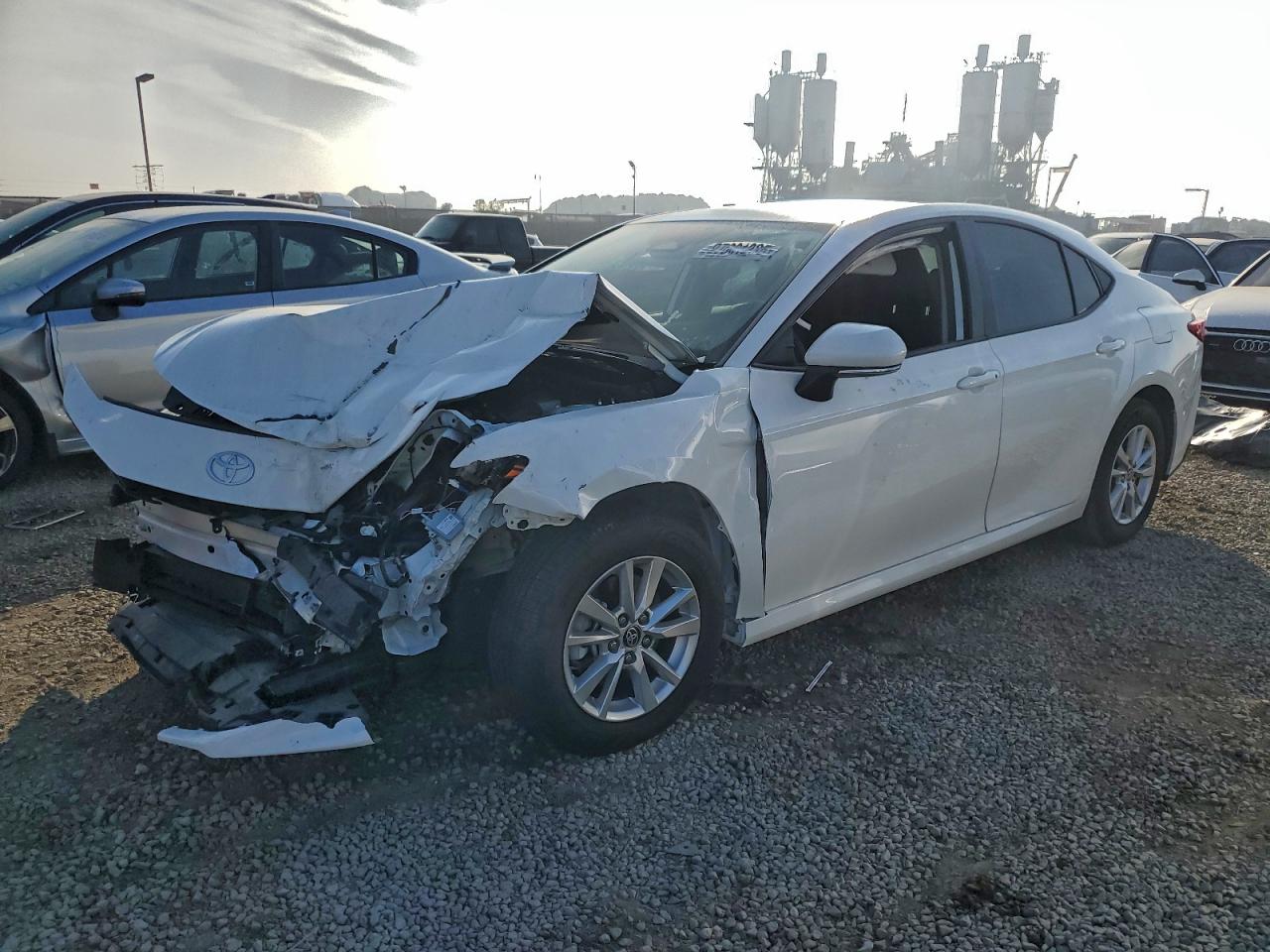 2025 TOYOTA CAMRY
