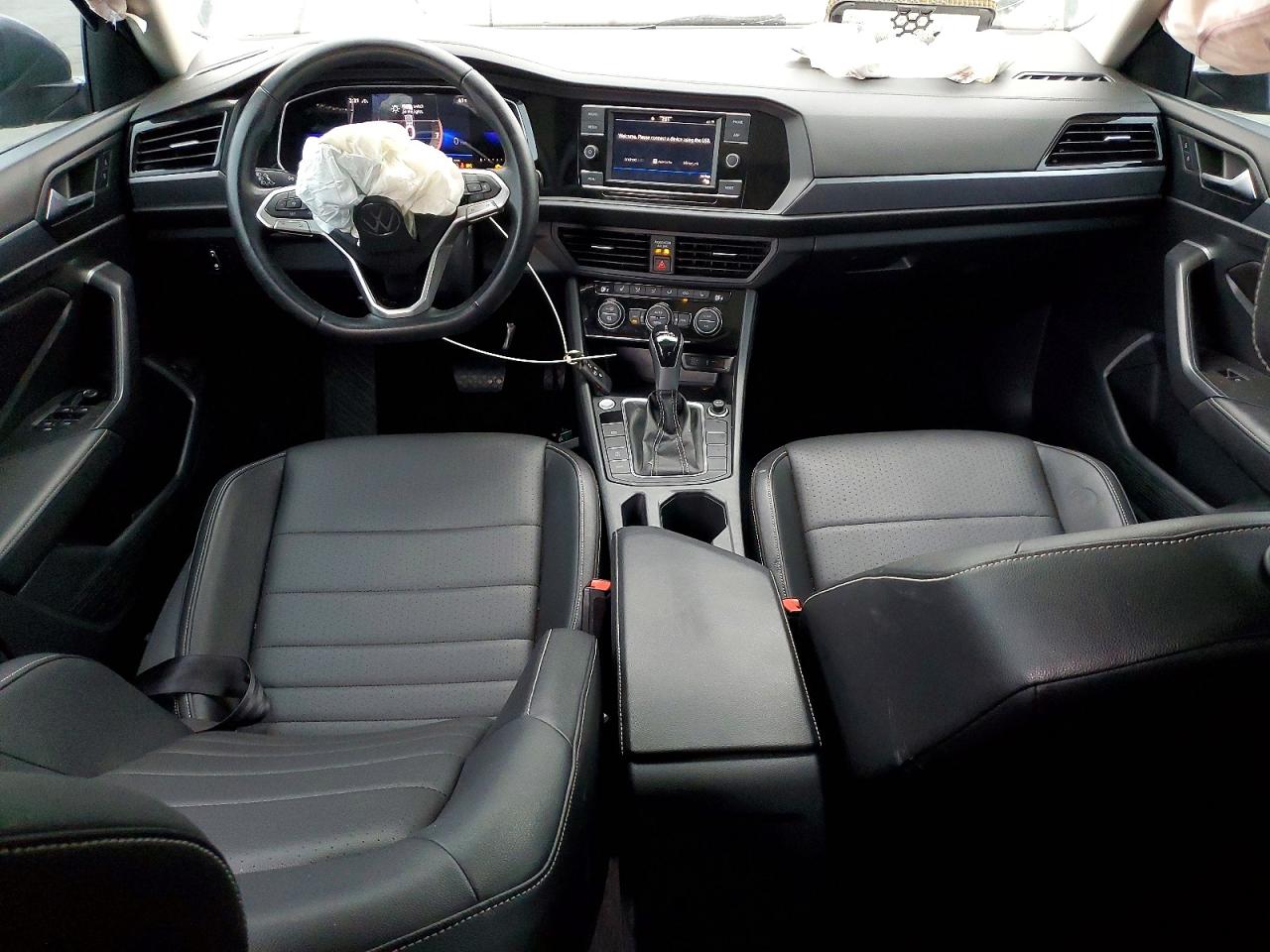 2023 VOLKSWAGEN JETTA SE photo 8