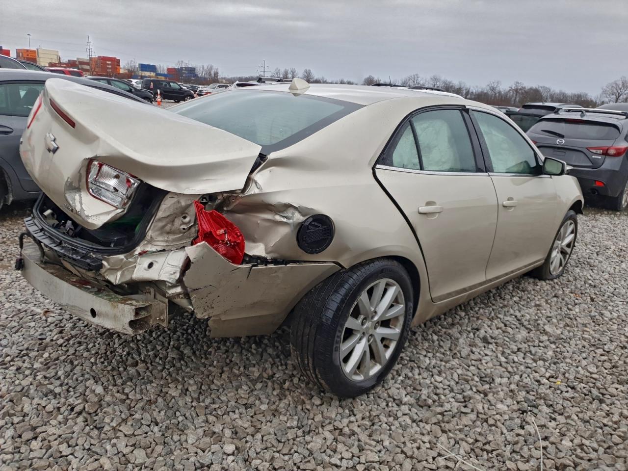 2014 CHEVROLET MALIBU 2LT photo 3