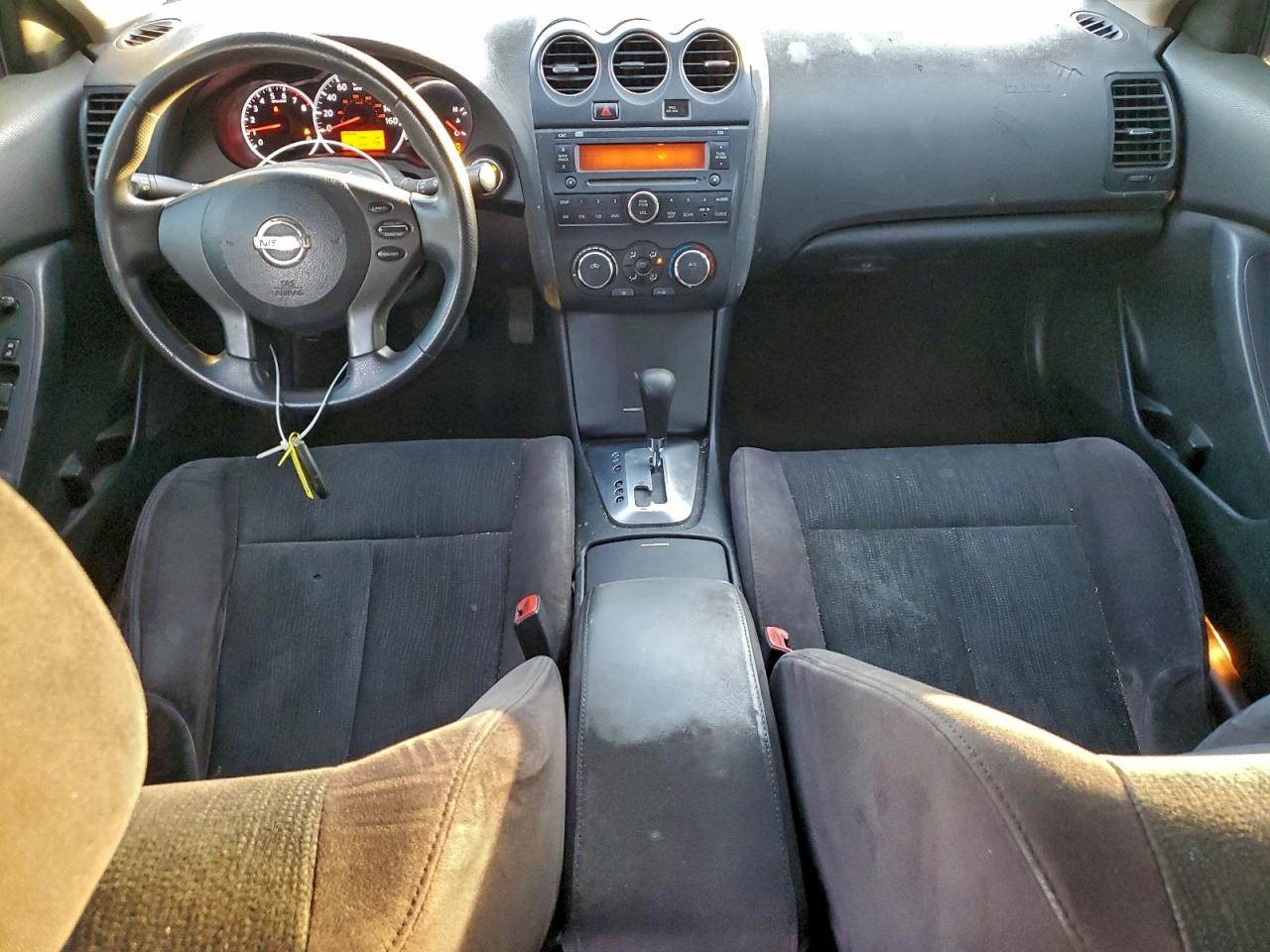 2011 NISSAN ALTIMA BASE photo 8