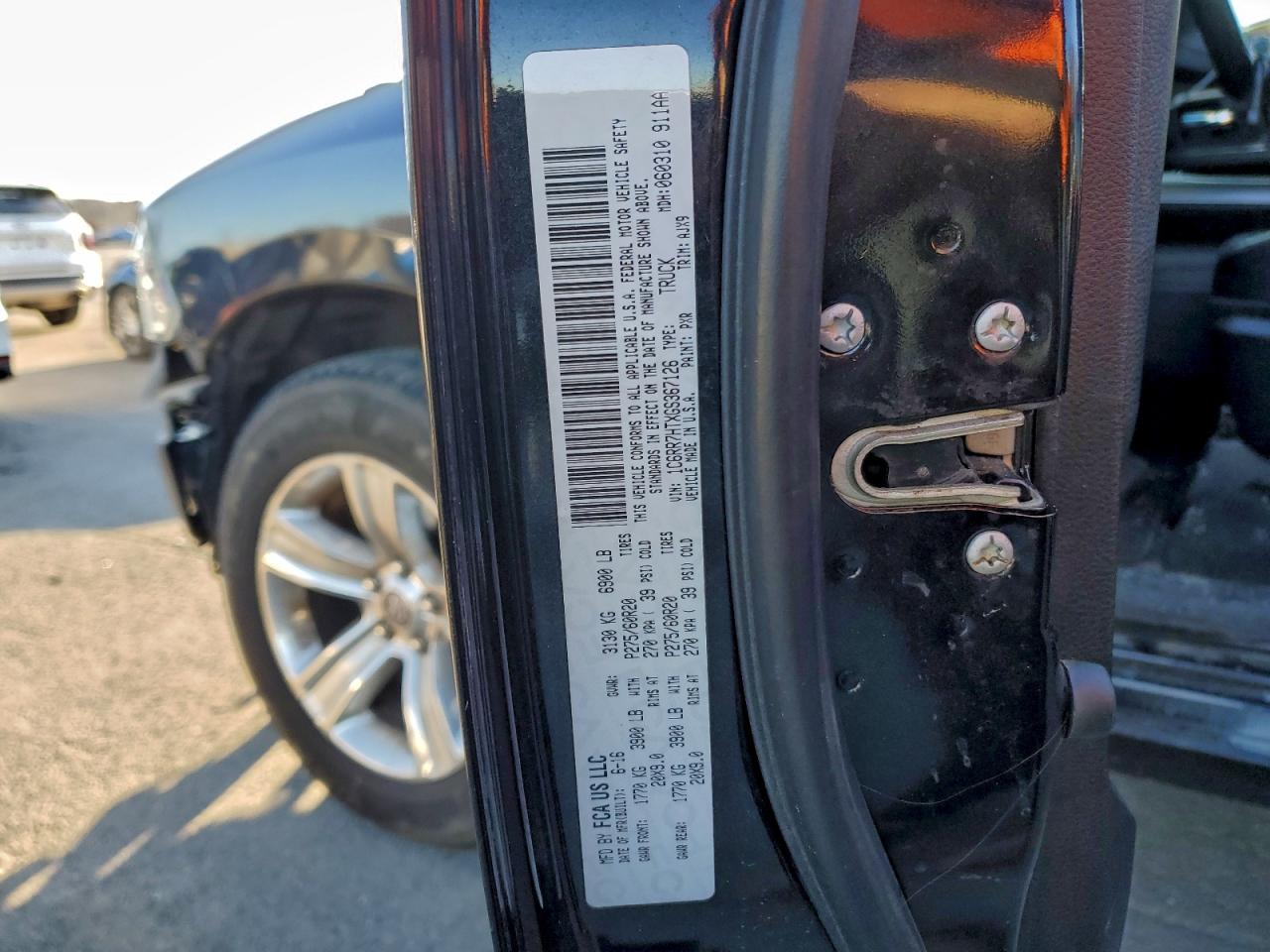 2016 RAM 1500 SPORT photo 13