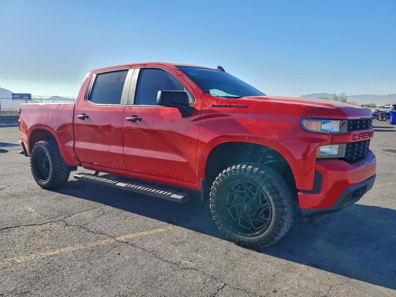 2020 CHEVROLET SILVERADO C1500 CUSTOM photo 4