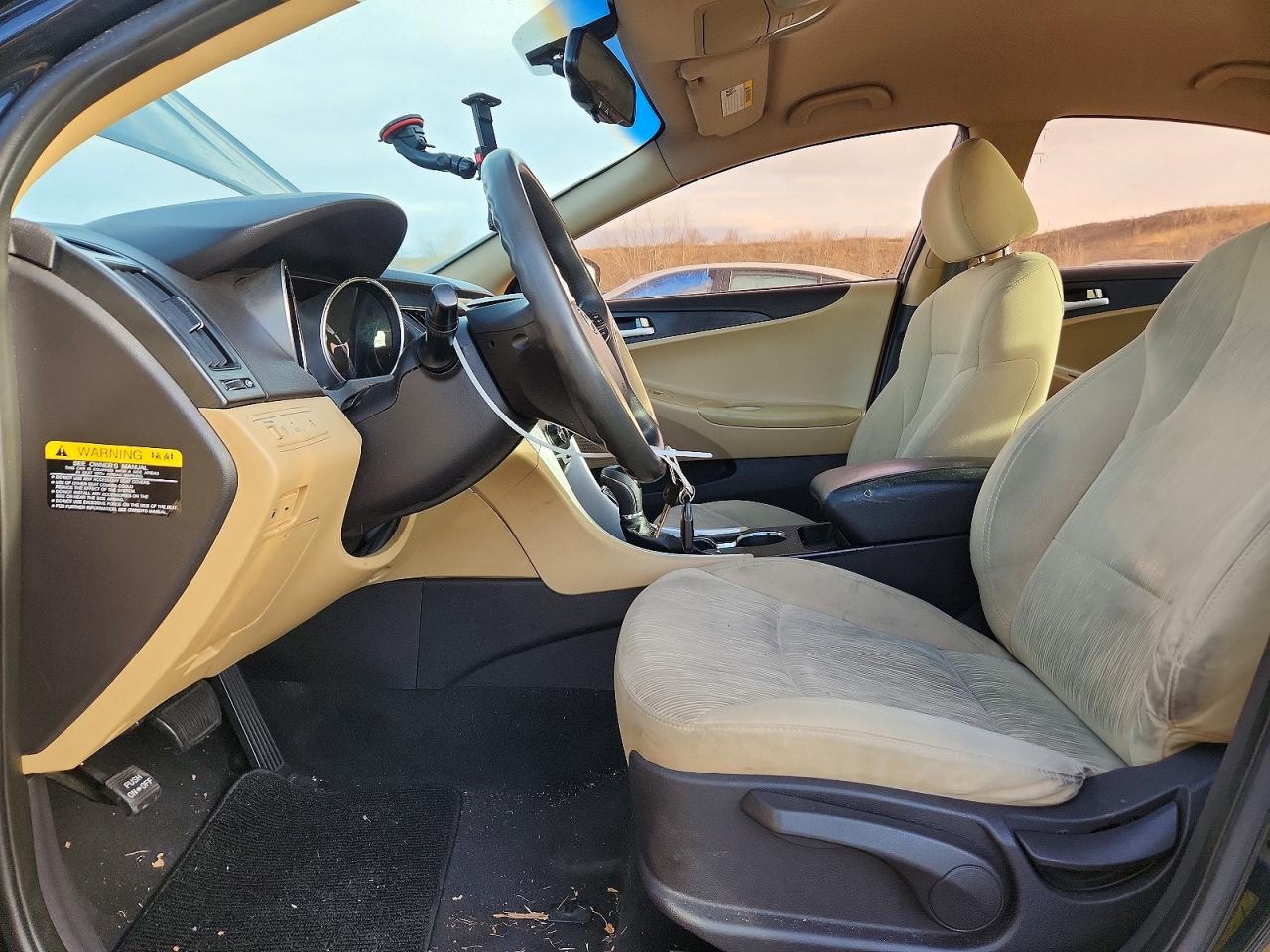2012 HYUNDAI SONATA GLS photo 7