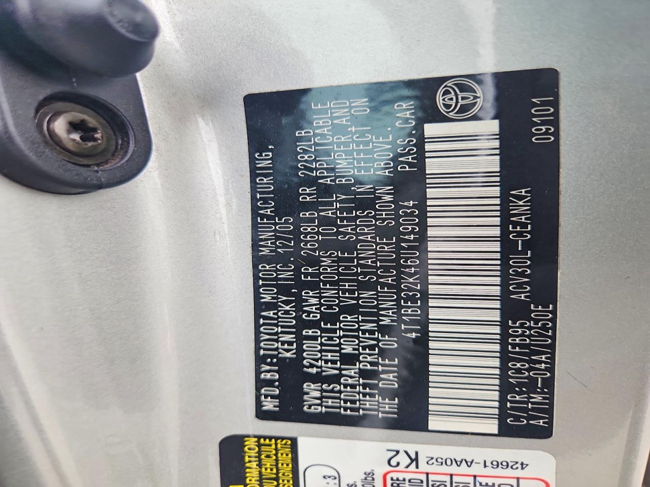 2006 TOYOTA CAMRY LE photo 12