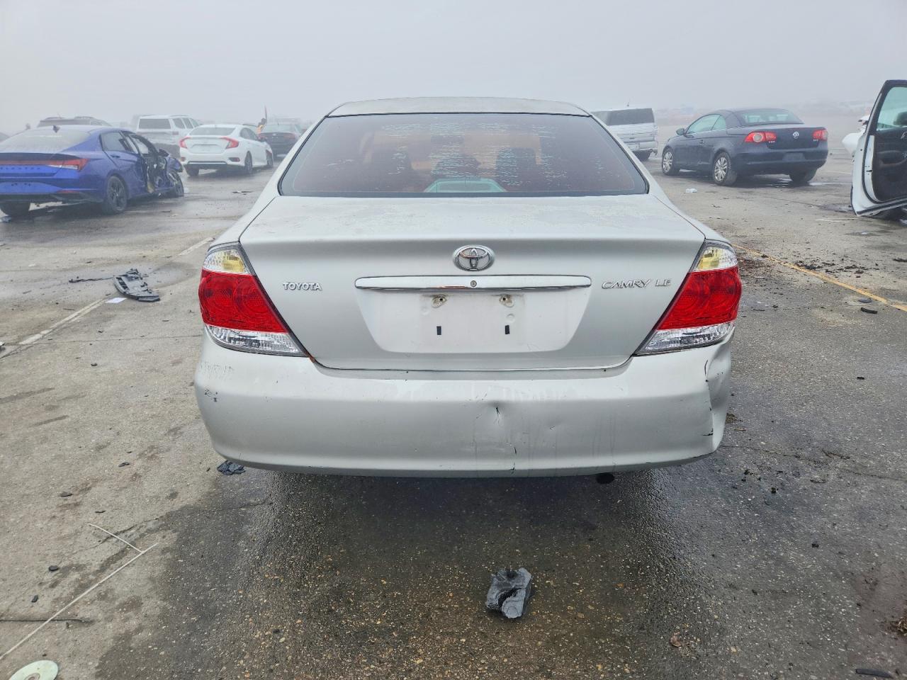 2006 TOYOTA CAMRY LE photo 6