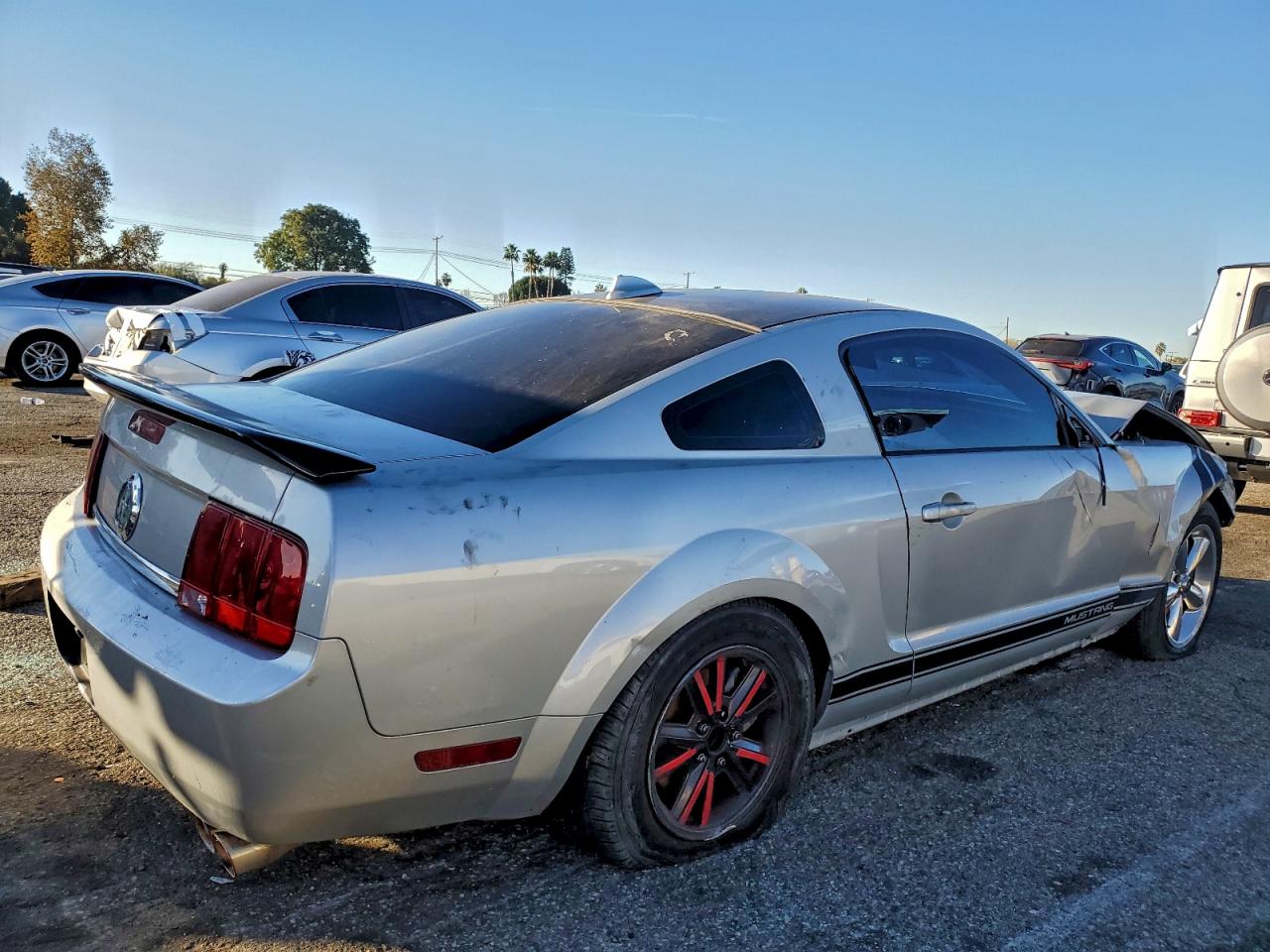 2006 FORD MUSTANG photo 3