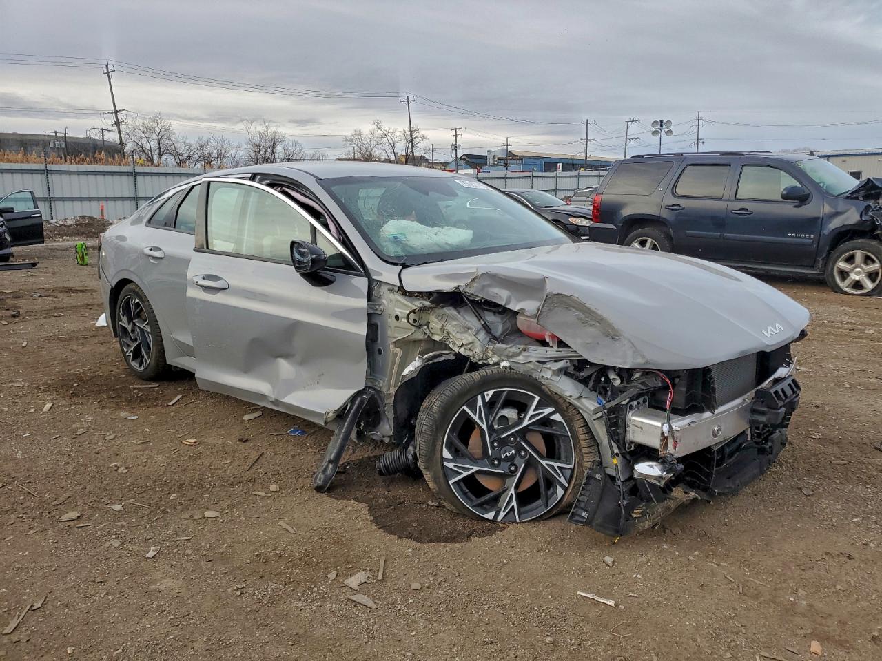 2025 KIA K5 GT LINE photo 4