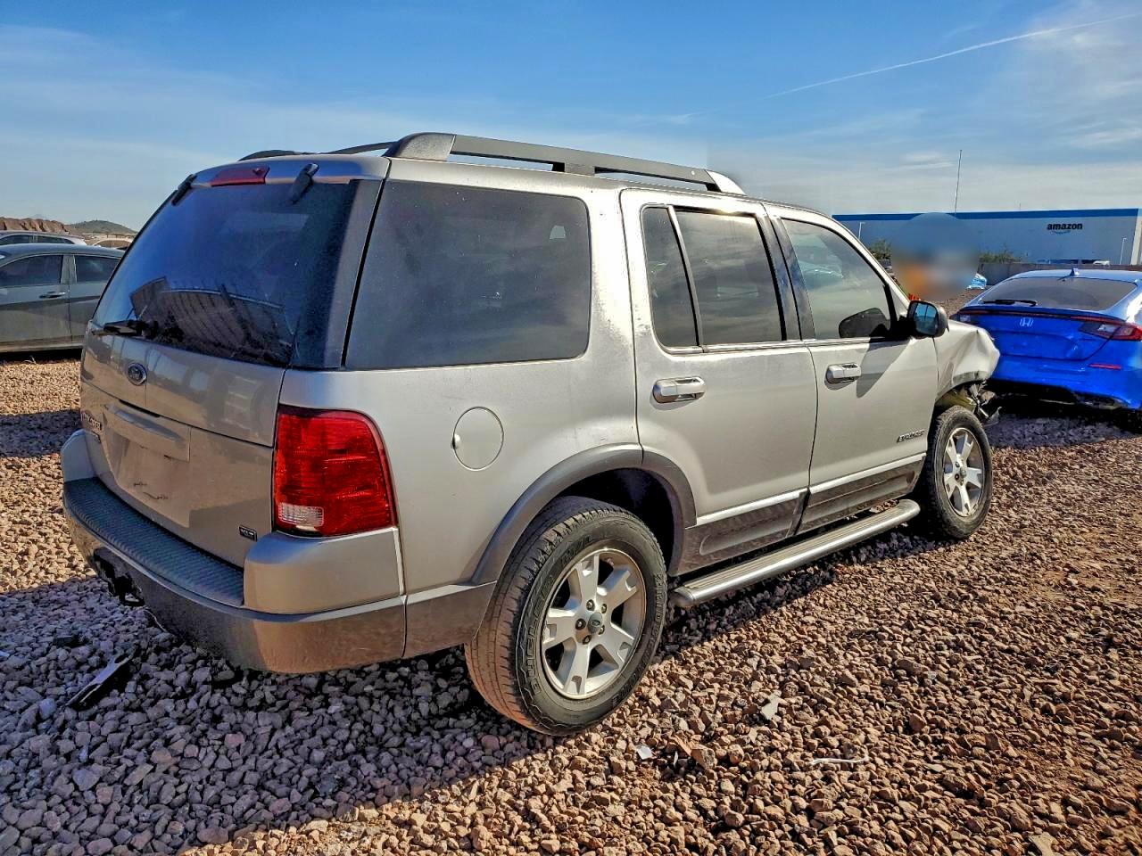 2005 FORD EXPLORER XLT photo 3